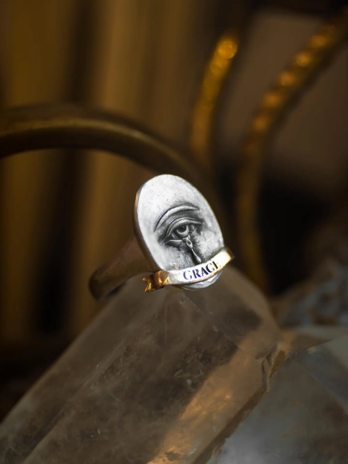 Thank you Anneke.

A custom eye signet in sterling silver with 14k yellow gold scroll displaying "GRACE". This was another deeply personal piece to forge, with Anneke also going through her own grief journey and putting it into action down 