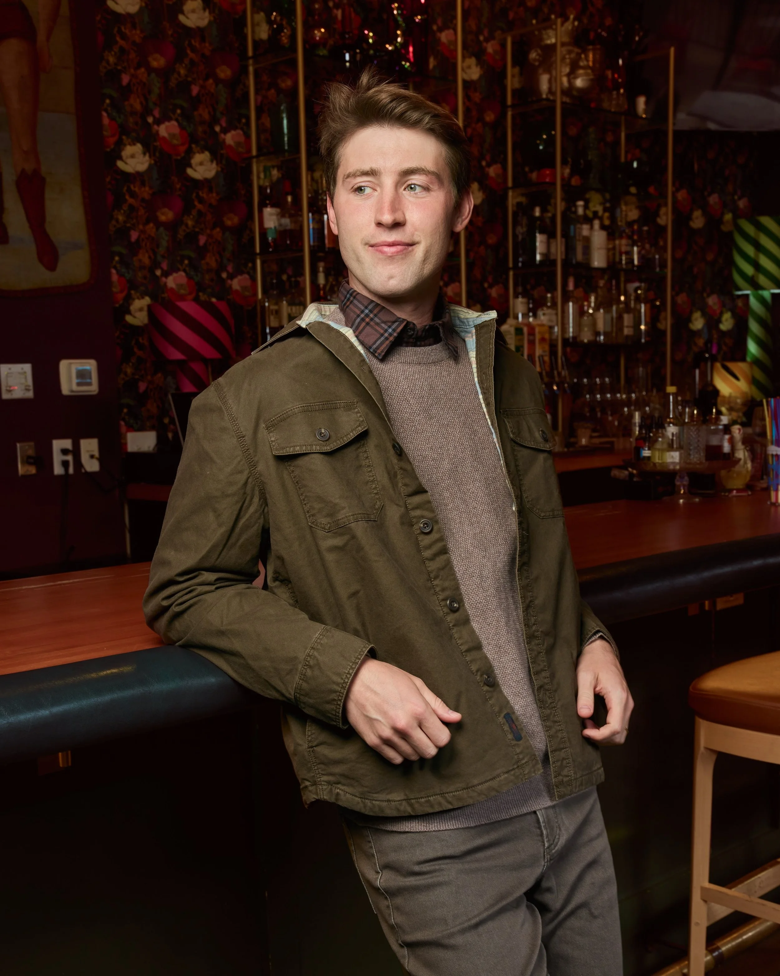 Cozy, cool &amp; holiday-ready with @fahertybrand! 🍂

Follow @harryaslesen as he gets styled by Store Director @nickbfit in a @fahertybrand fit that&rsquo;s perfect for fall and ready for anything on your holiday calendar. From festive gatherings to
