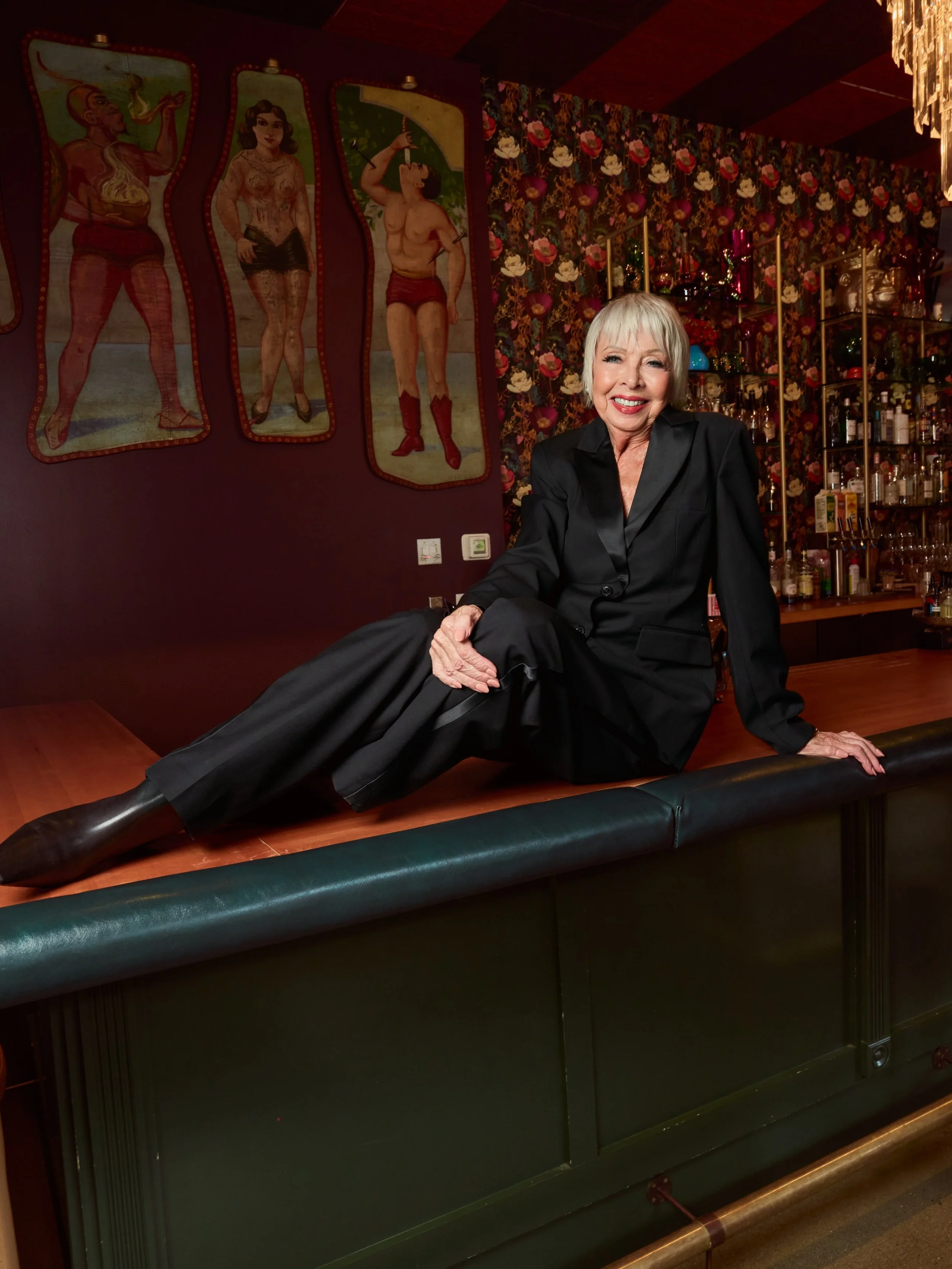 ✨ Frisky for fall with @sergeandjaneshop ✨

@saeteeshunleashed is decked out in @sergeandjane, styled by store owner @jamiecarl , showing us how to look and feel fabulous at any age in this chic tuxedo pantsuit! Perfect for holiday festivities, this 