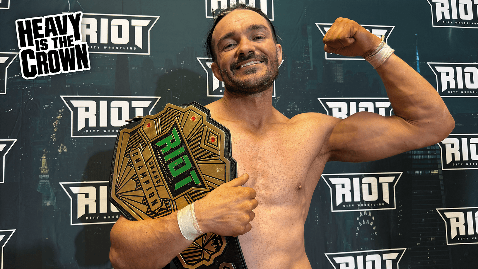 Banjo Powers Wins the RCW Grand Championship at Heavy is the Crown