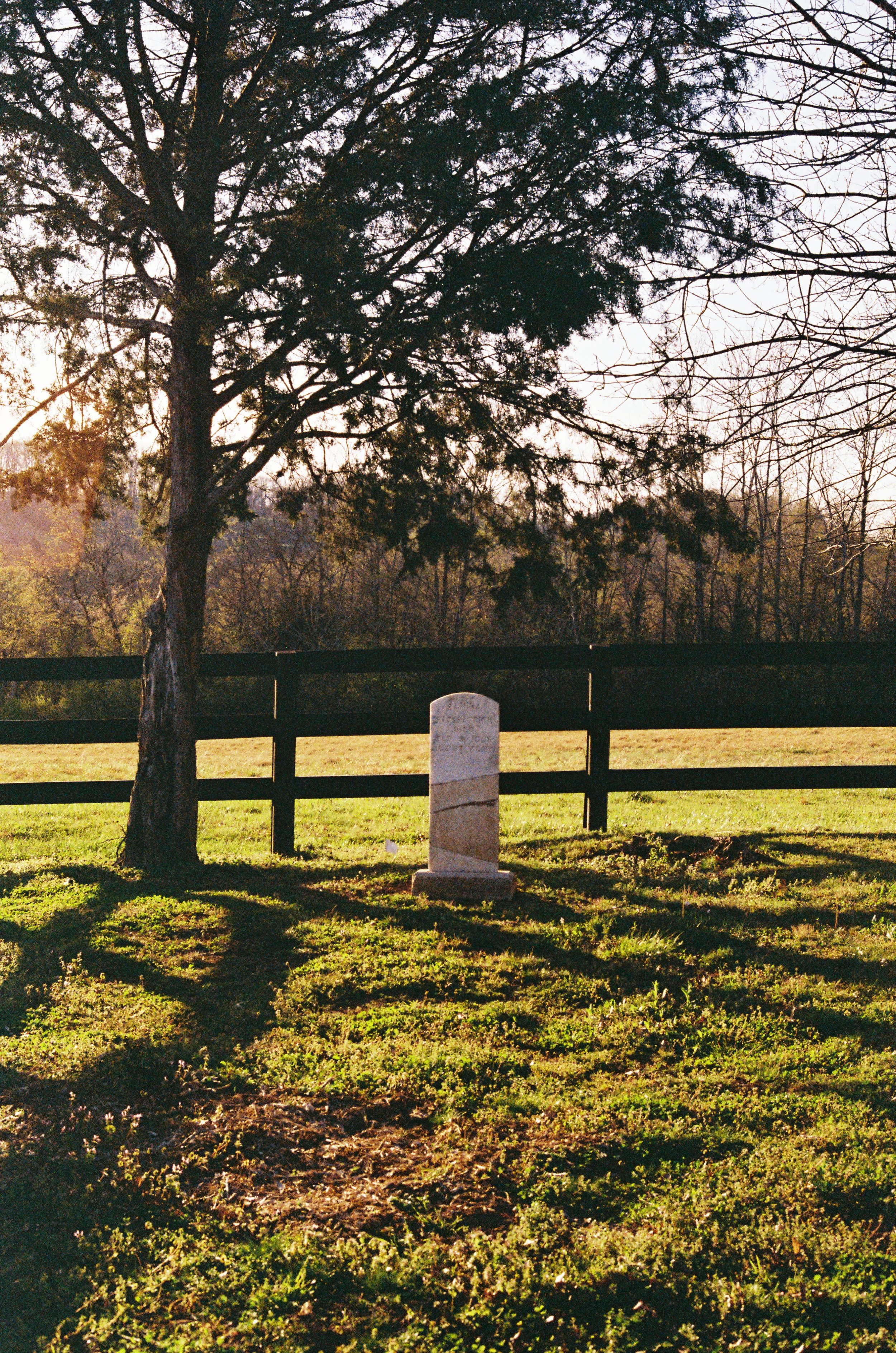 Grave to the left of the southern entrance