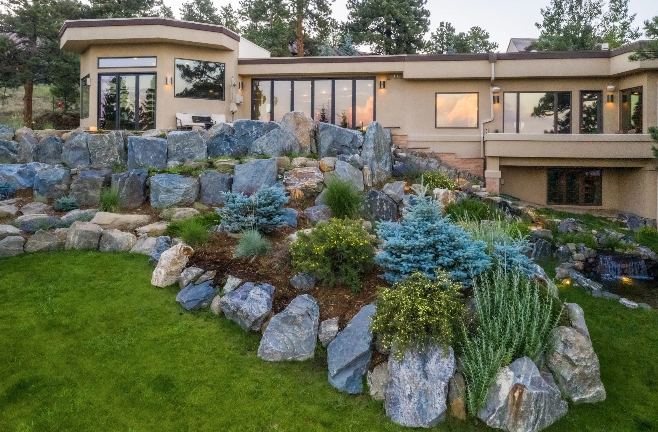 The Best Landscaping Ideas to Boost Curb Appeal in Colorado