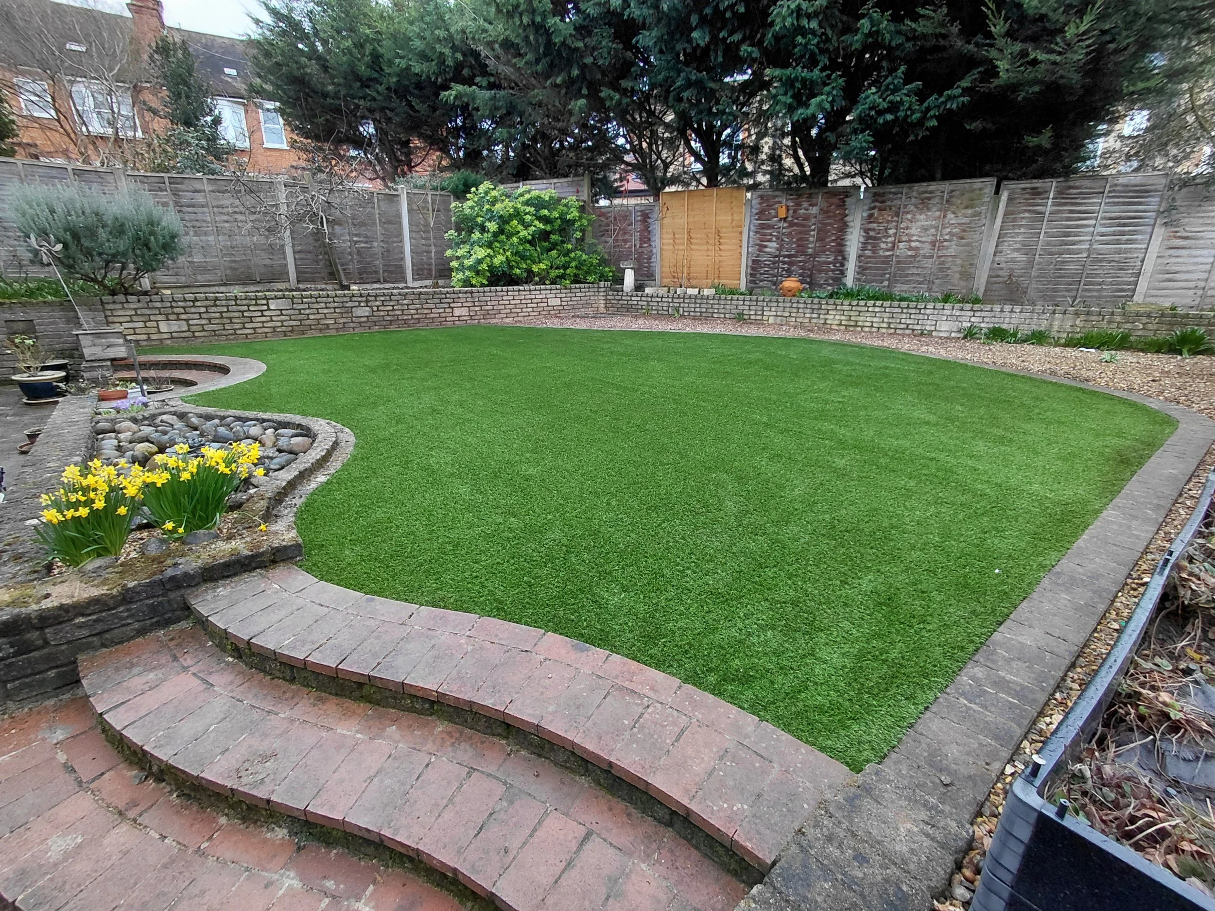 Fakegrass Enfield after.jpg