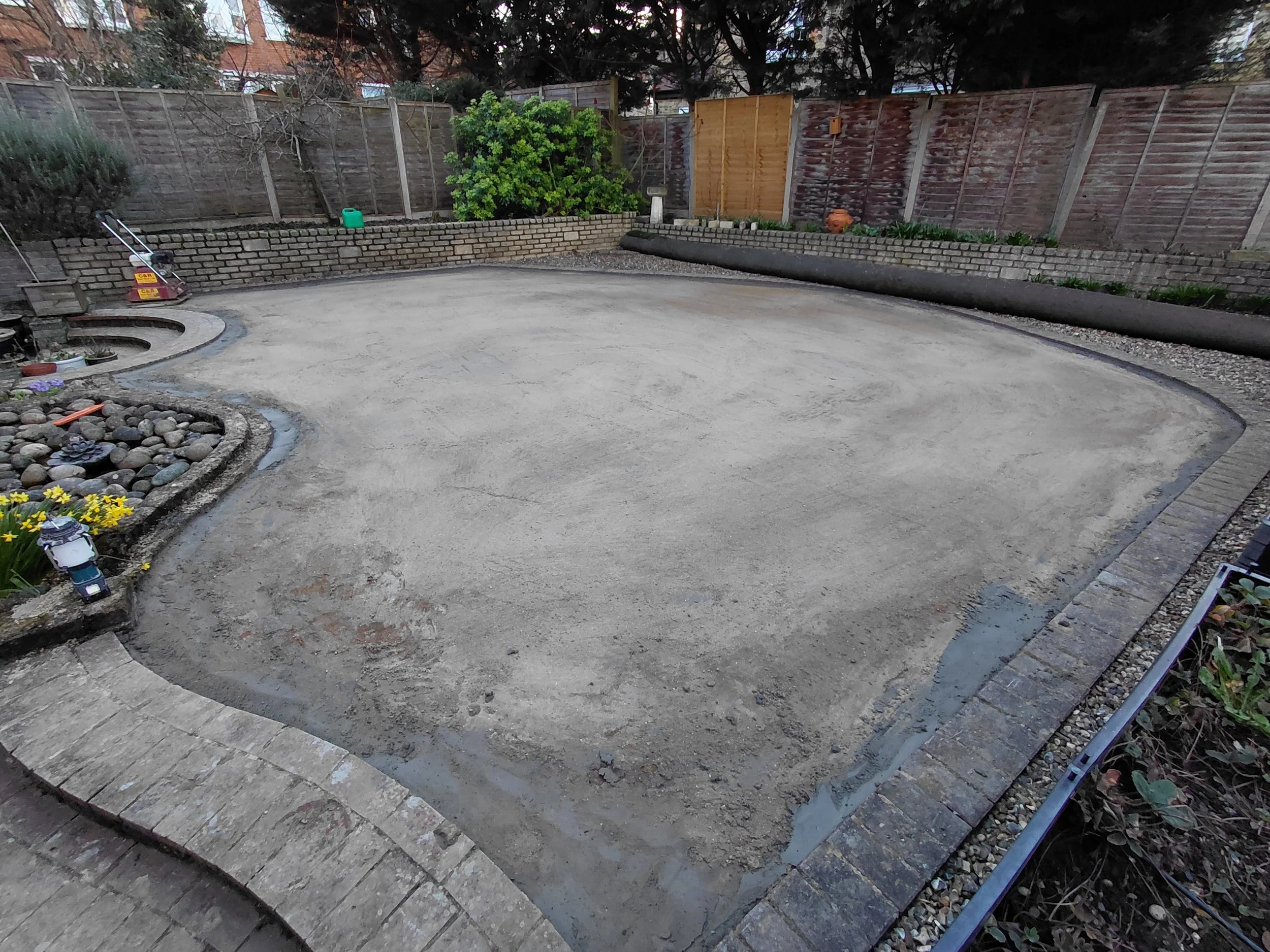 Fakegrass Enfield before.jpg