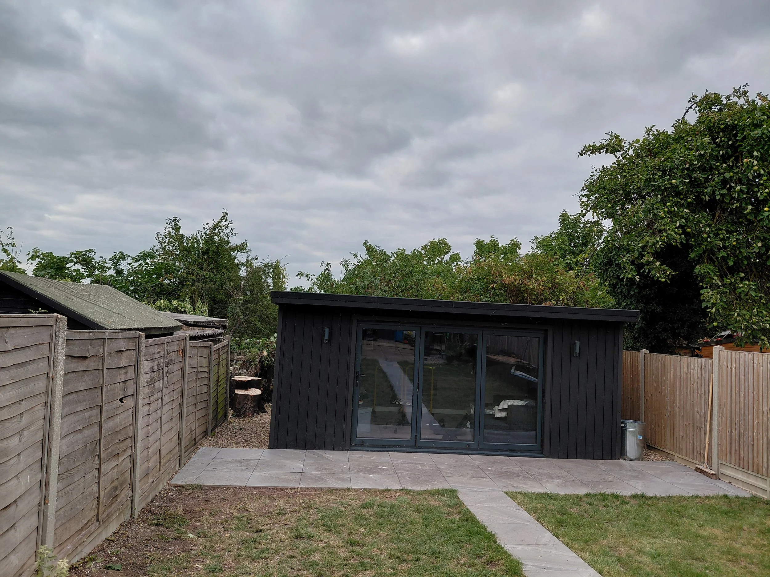 Tree removal waltham abbey after.jpg