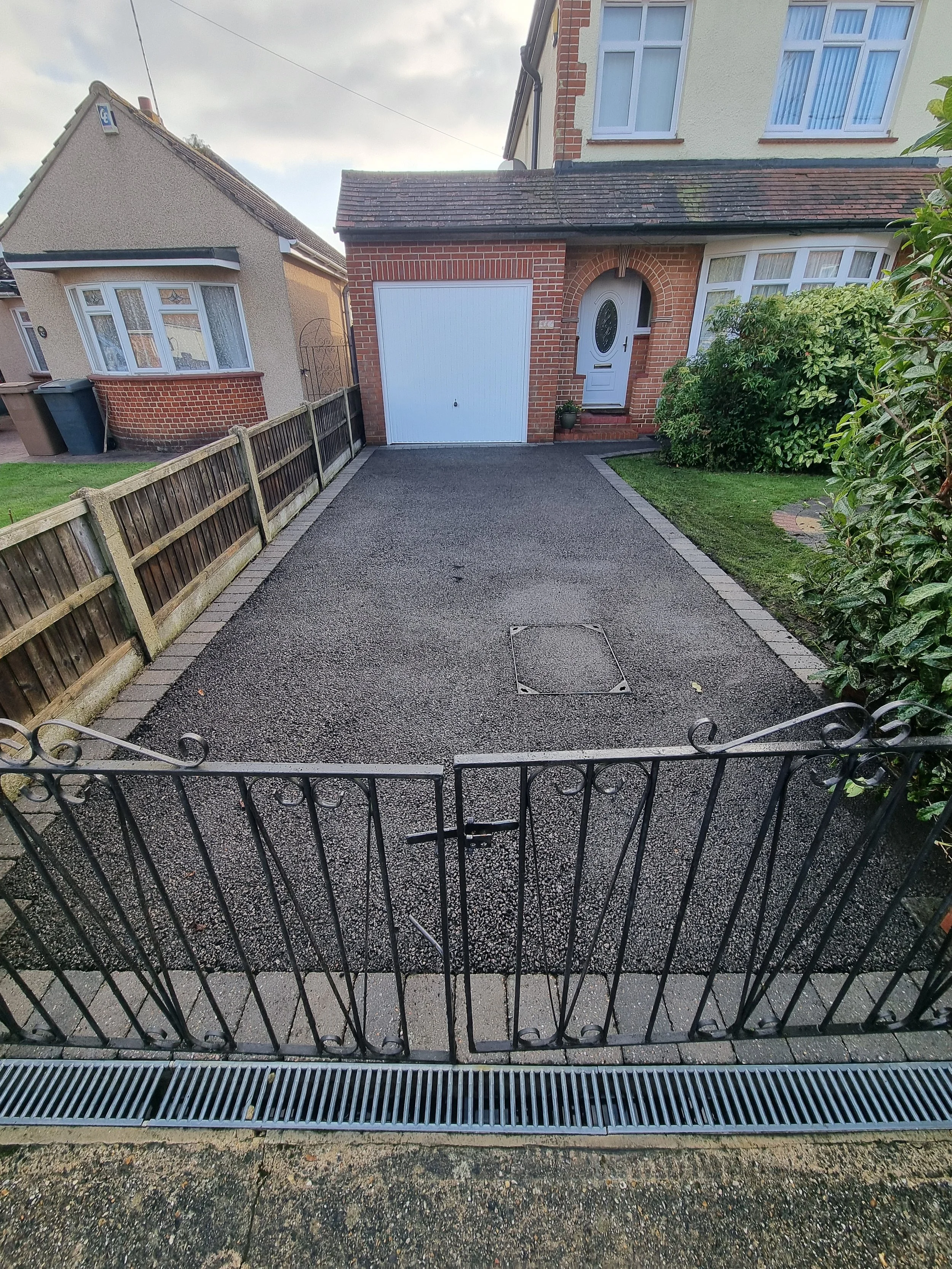 Driveway cleaning Chelmsford after.jpg