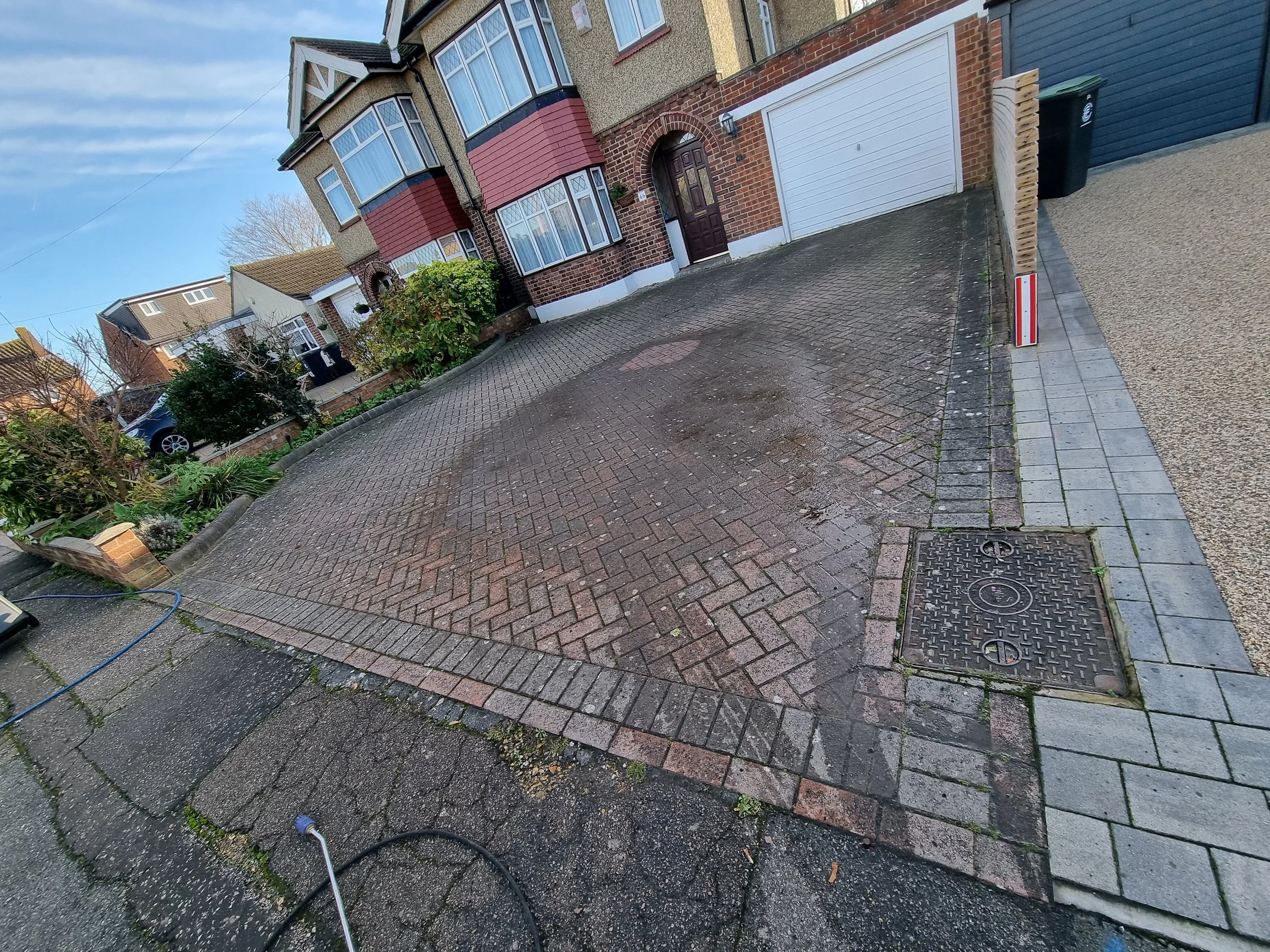 Driveway cleaning waltham abbey before1.jpg