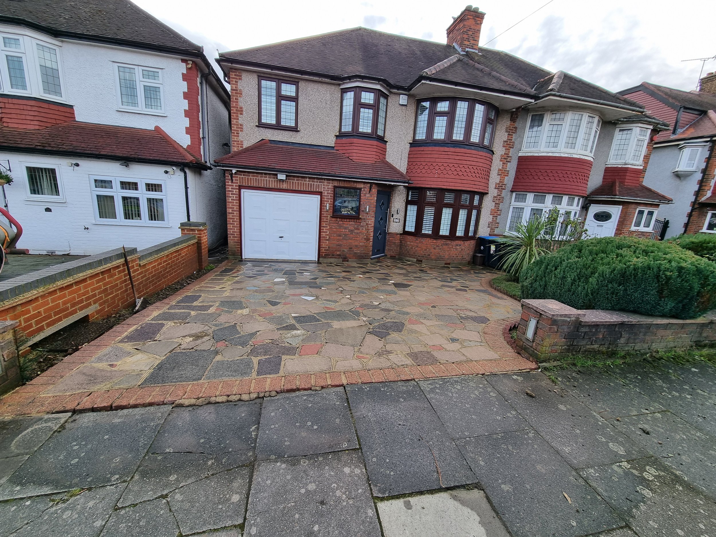Driveway cleaning Enfield after1.jpg