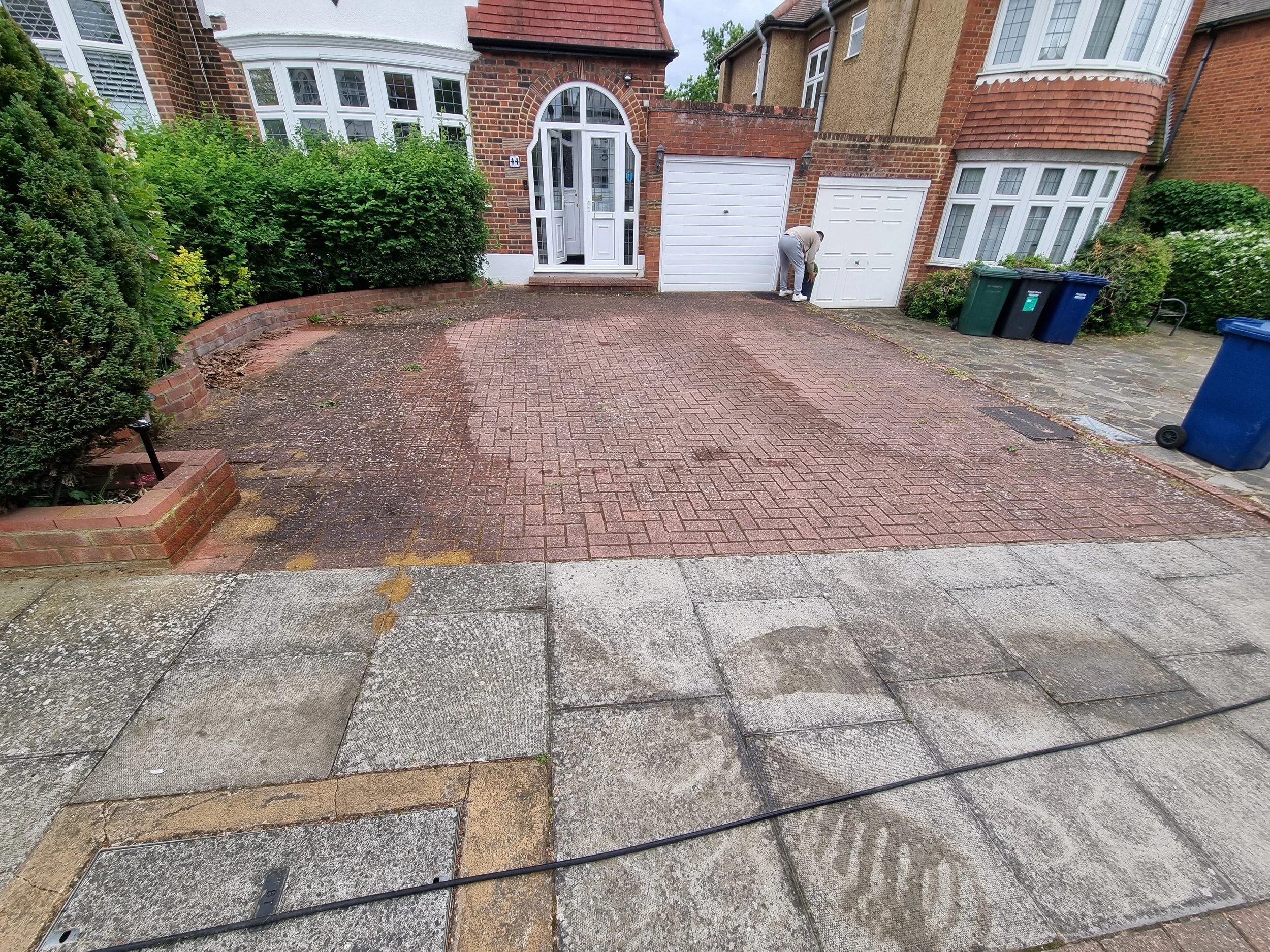 Driveway cleaning Enfield before.jpg