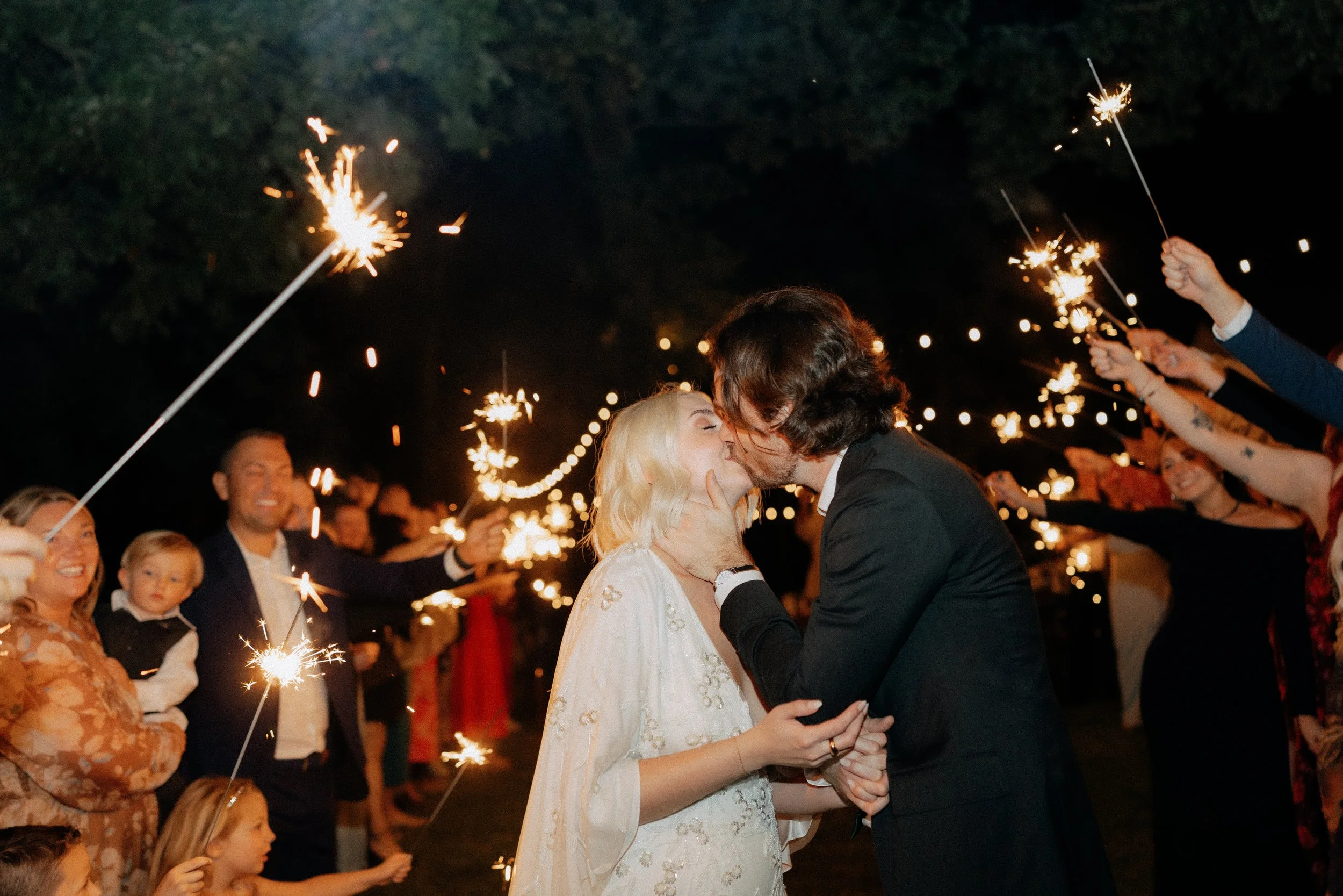 Nashville Wedding Photographer: Jessica &amp; Murphy's Montgomery Bell State Park First Look &amp; Backyard Celebration