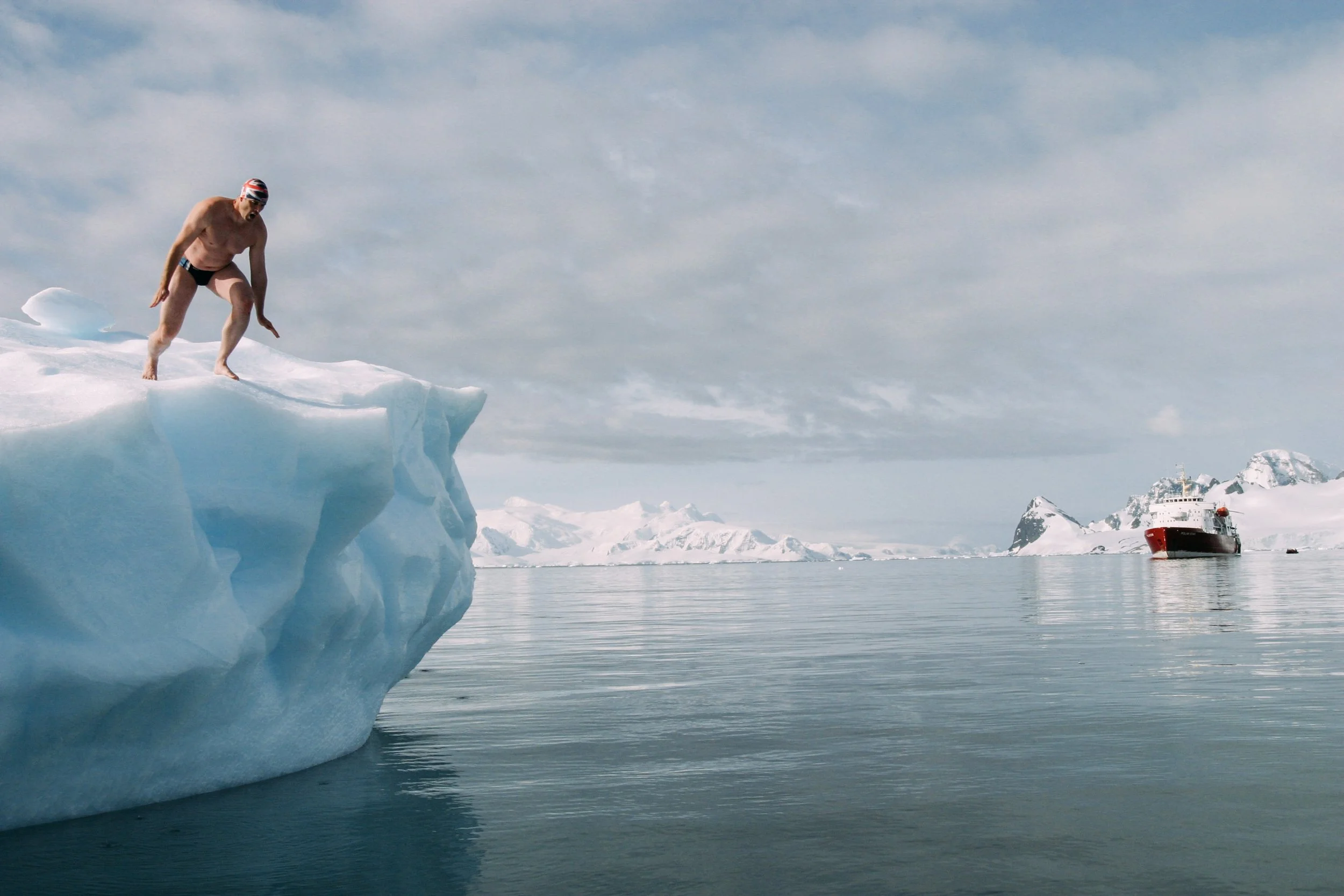 Antarctic Peninsula, 2005
Training swim in Antarctica
Photo by Terje Eggum