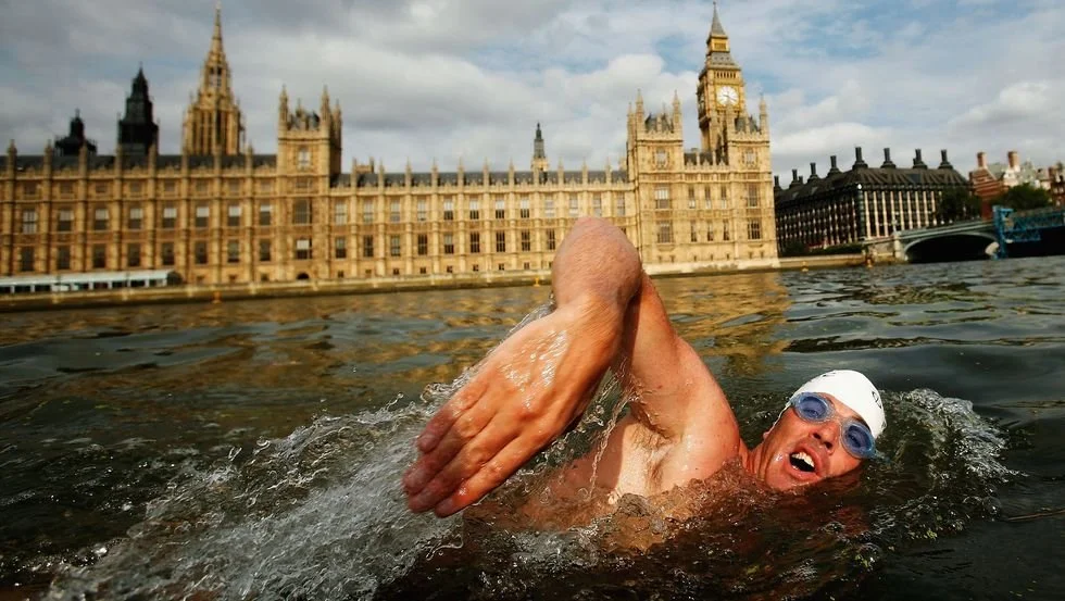 River Thames, 2006
First swim down the 350 km length of the river
Photo by Daniel Berehulak