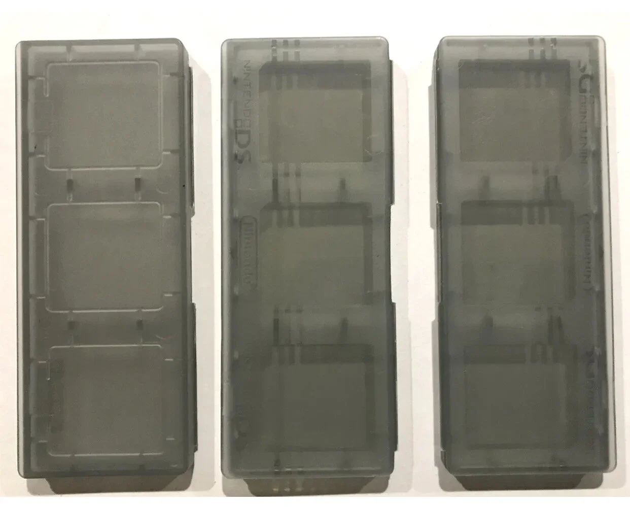 3 Official Nintendo DS Game Holder Cases