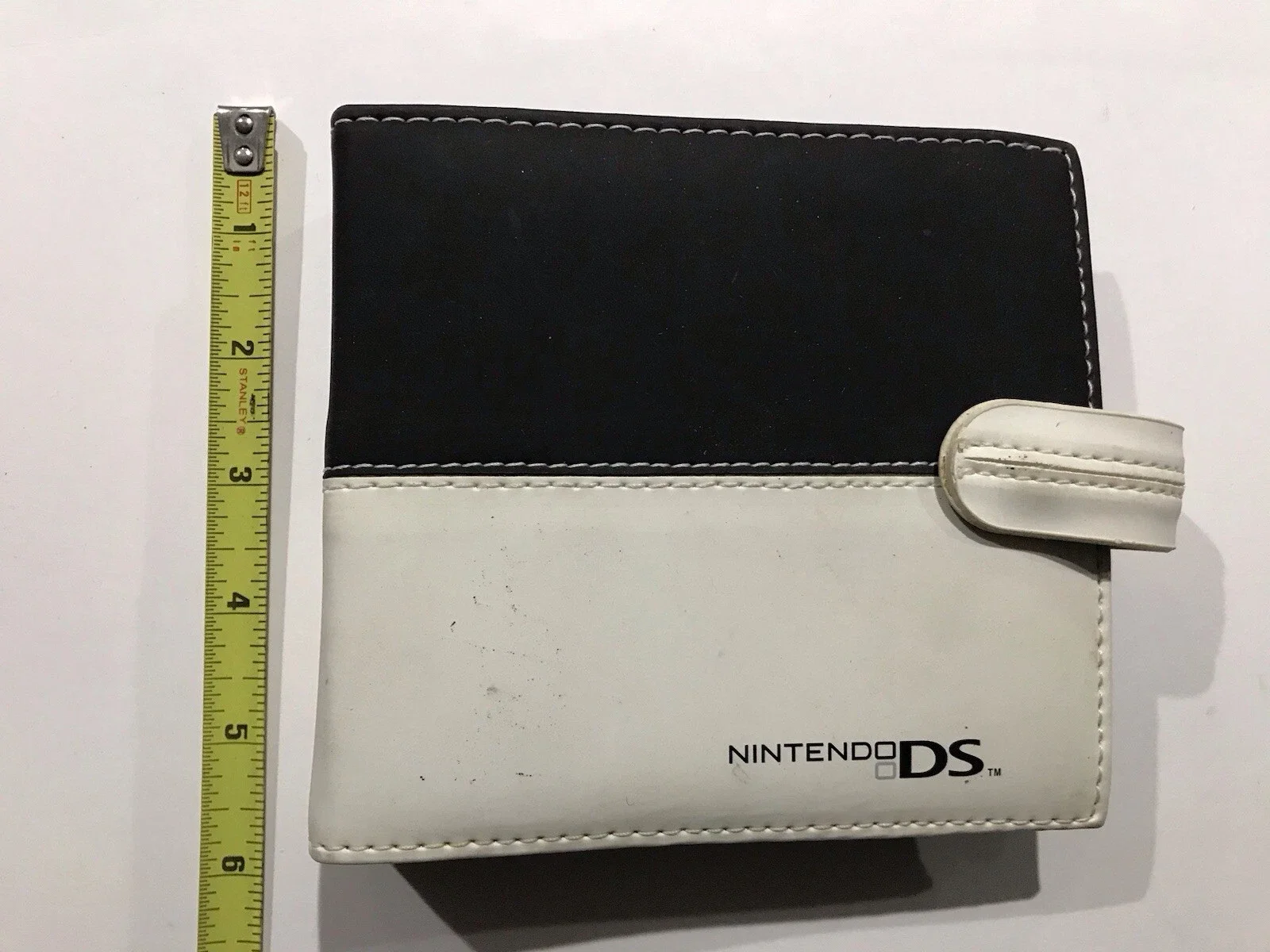 Nintendo DS/3DS Wallet Travel Game Holder