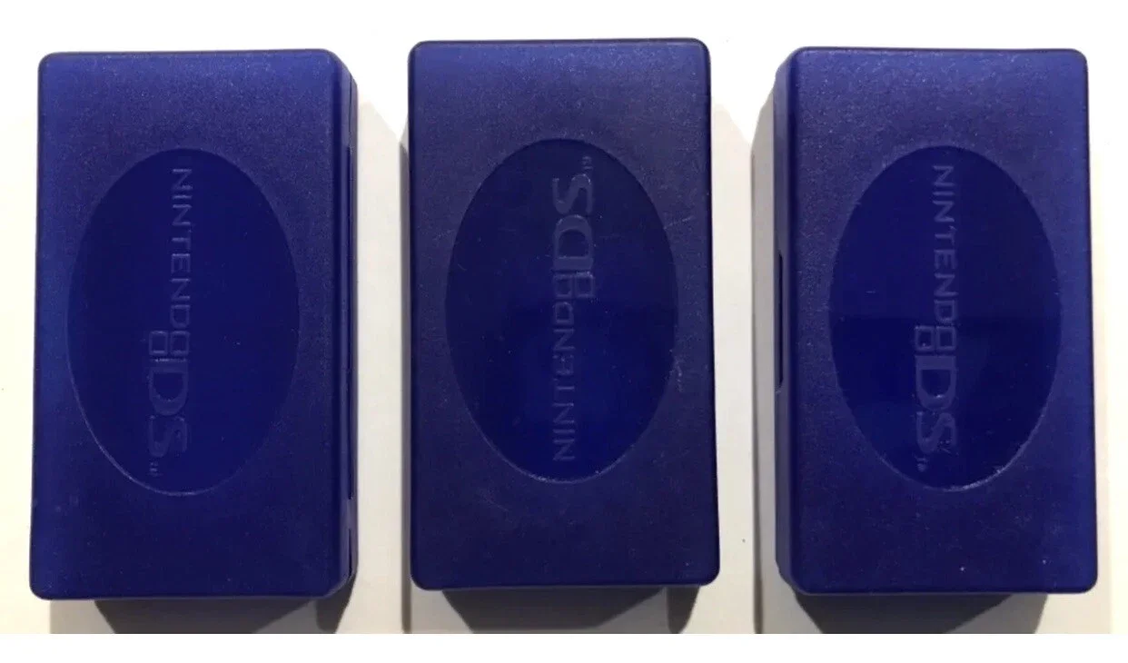 3 Nintendo DS Game Holder Cases