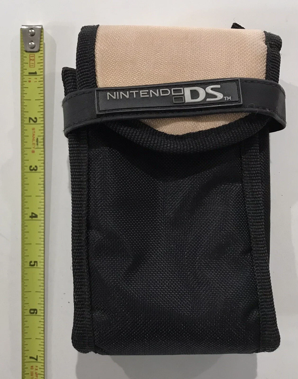 Nintendo DS Switch 'N Cary Case