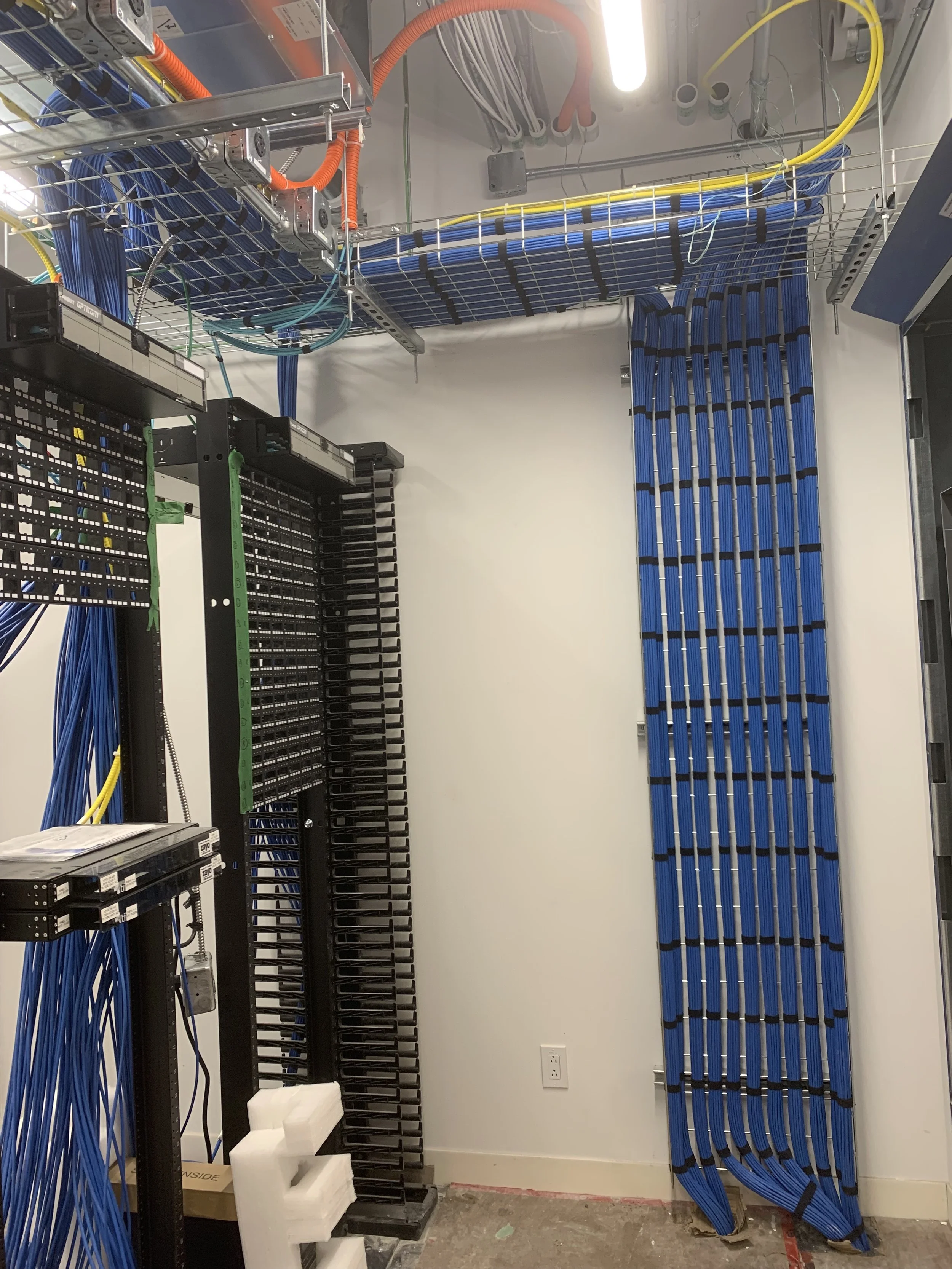 Backbone Structured Cable Co. Data, fibre