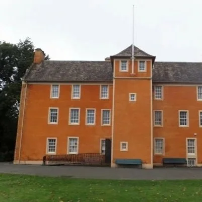 Pittencrieff House