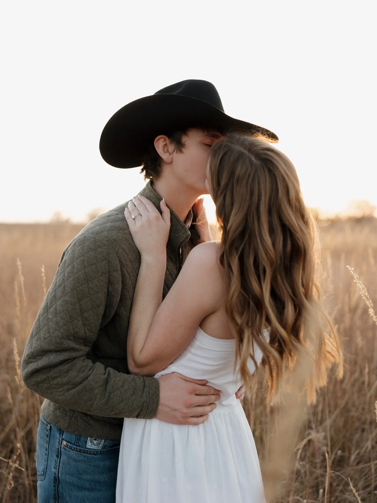 A love rooted in Christ, full of joy, laughter, and the sweetest kind of connection. 🤍

Capturing these two and their authentic love was such a joy. From the smiles to the in-between moments, every second was pure goodness, and I cannot wait for the