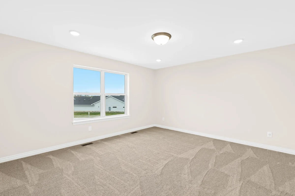 Stratford-Primary-Bedroom-1.webp