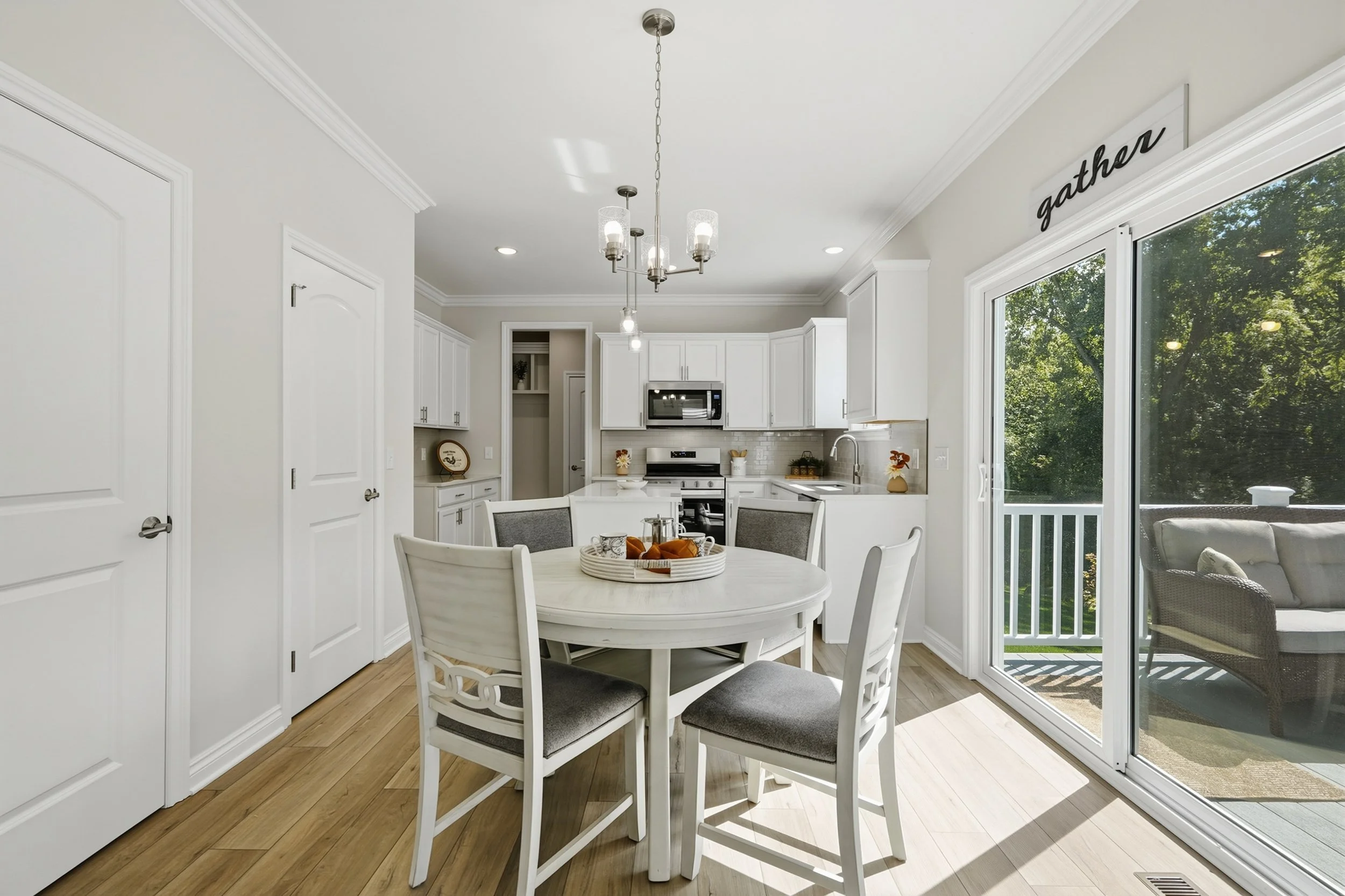 547 jubilee dr-12.jpg