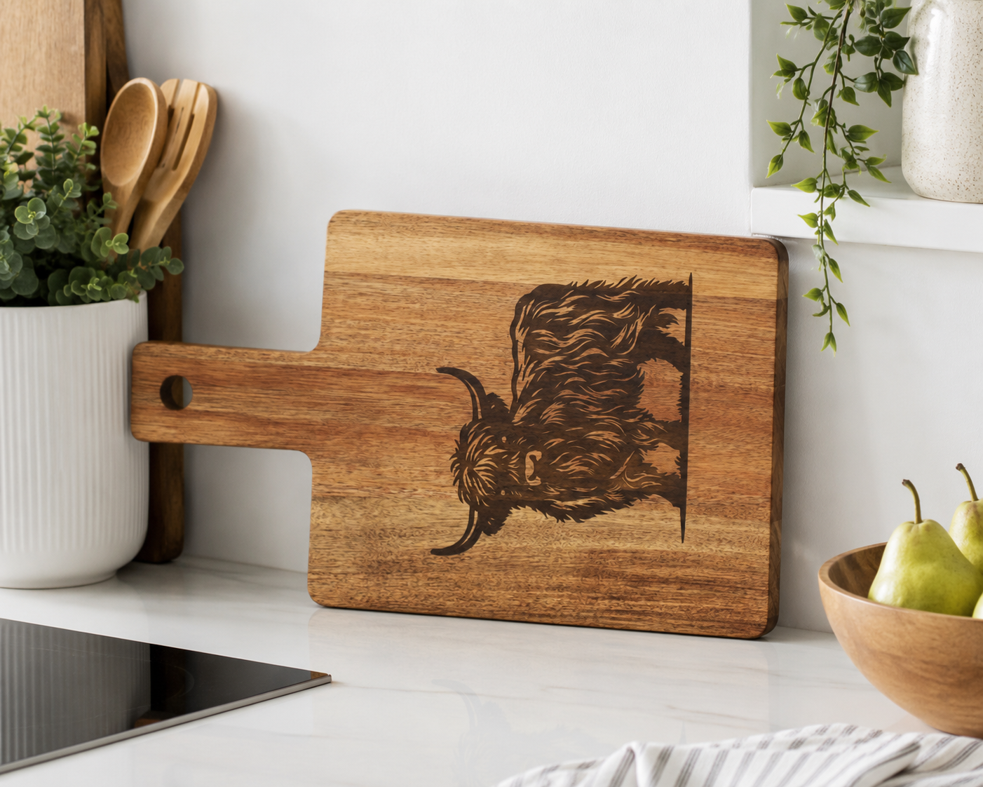 highland cow chopping board.png