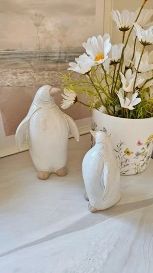 vinted penguins 2.jpg