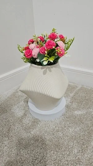 short vase 8.jpg