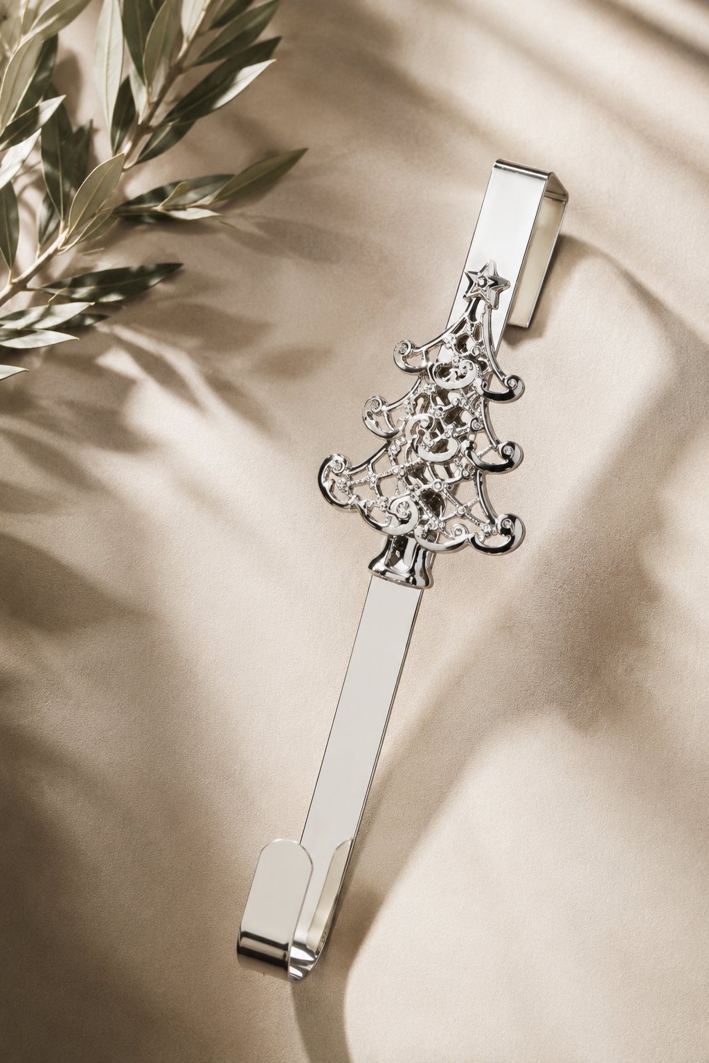 Christmas tree wreath hanger 9.png