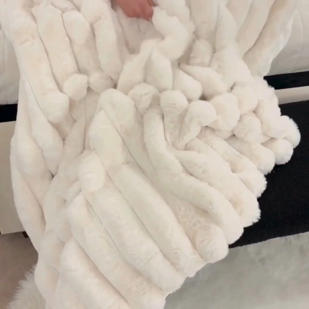 Alba Faux Fur Throw 4.jpg