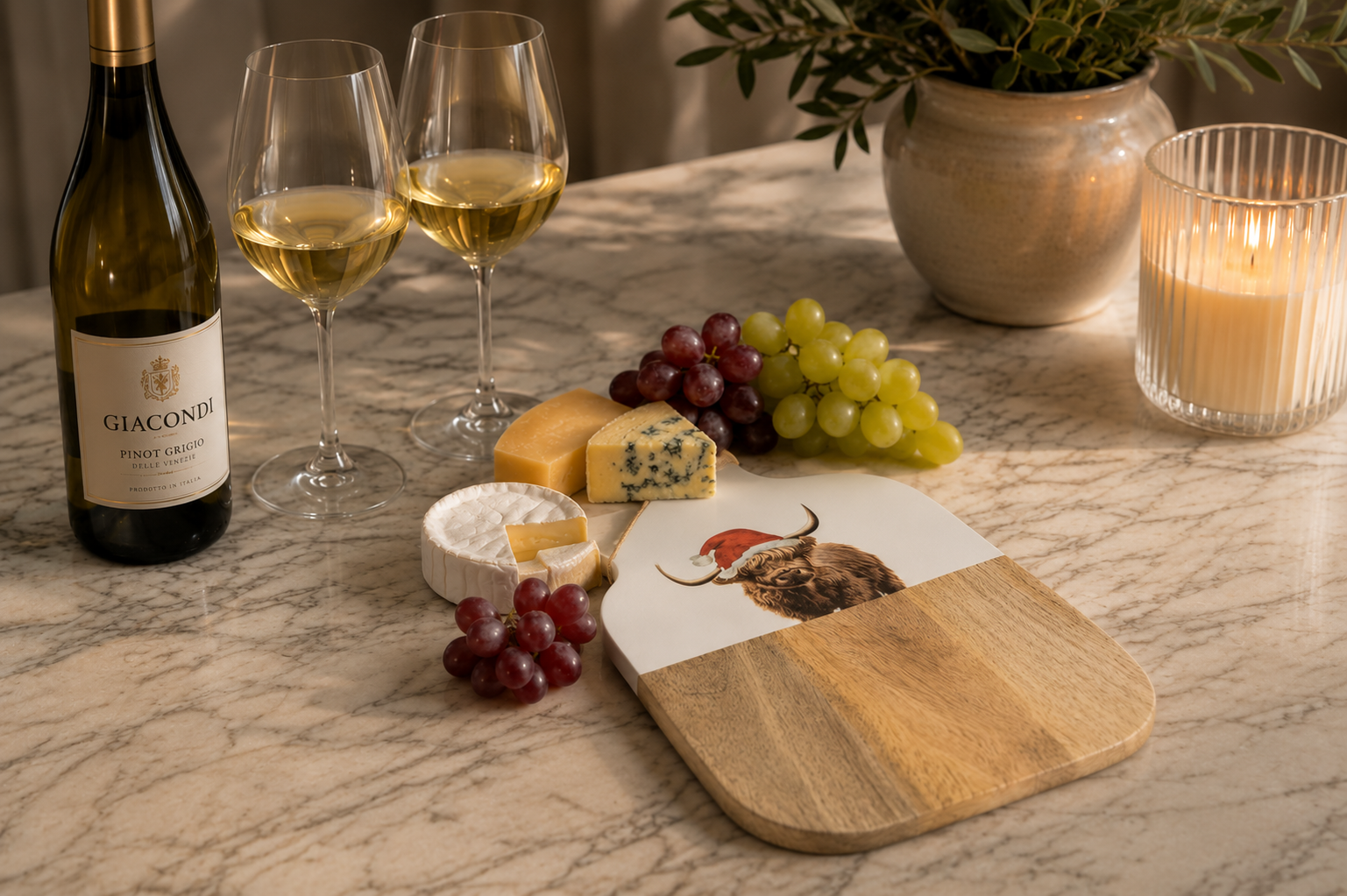 Christmas Highland Cow Wooden Cutting Board
