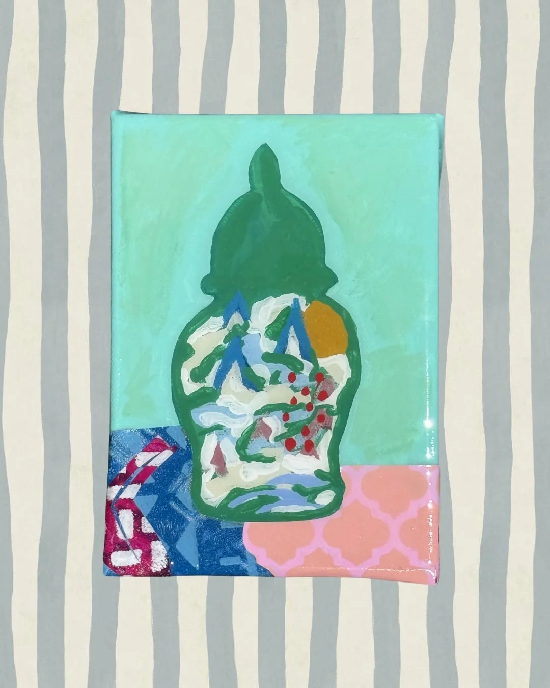 Saving a fresh favorite for last. 🌿 Meet The Jade Happy, the final piece in this limited 5x7 trio. Drop them on a stack of art books, tuck them into a gallery wall, or gift a Little Happy to your favorite person.

The Jade Happy, 2026
Mixed Media, 5
