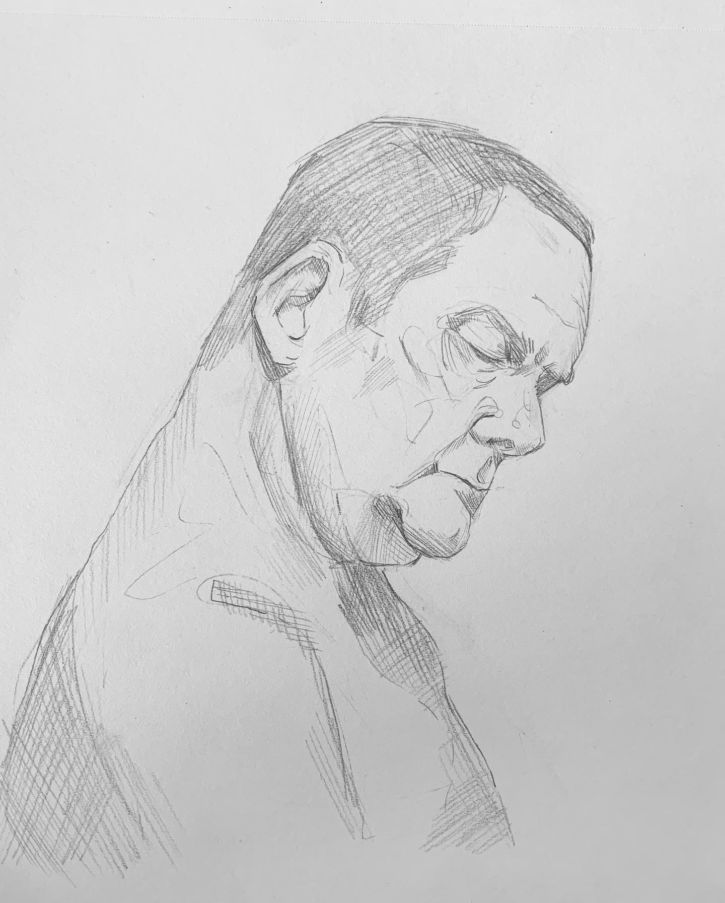 head studies🕵️
&bull;
#graphiteart #coloredpencilart #prismacolor #portraitsketch #portraitdrawings #drawingstudy ..