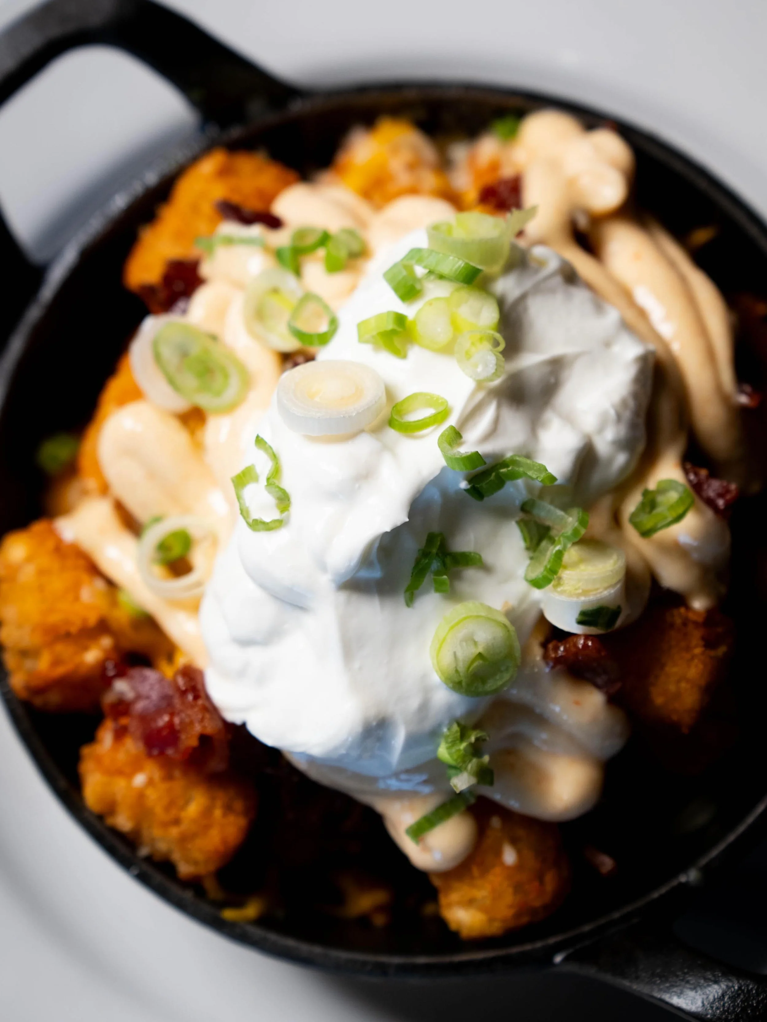 You need these loaded tots in your life. 😍