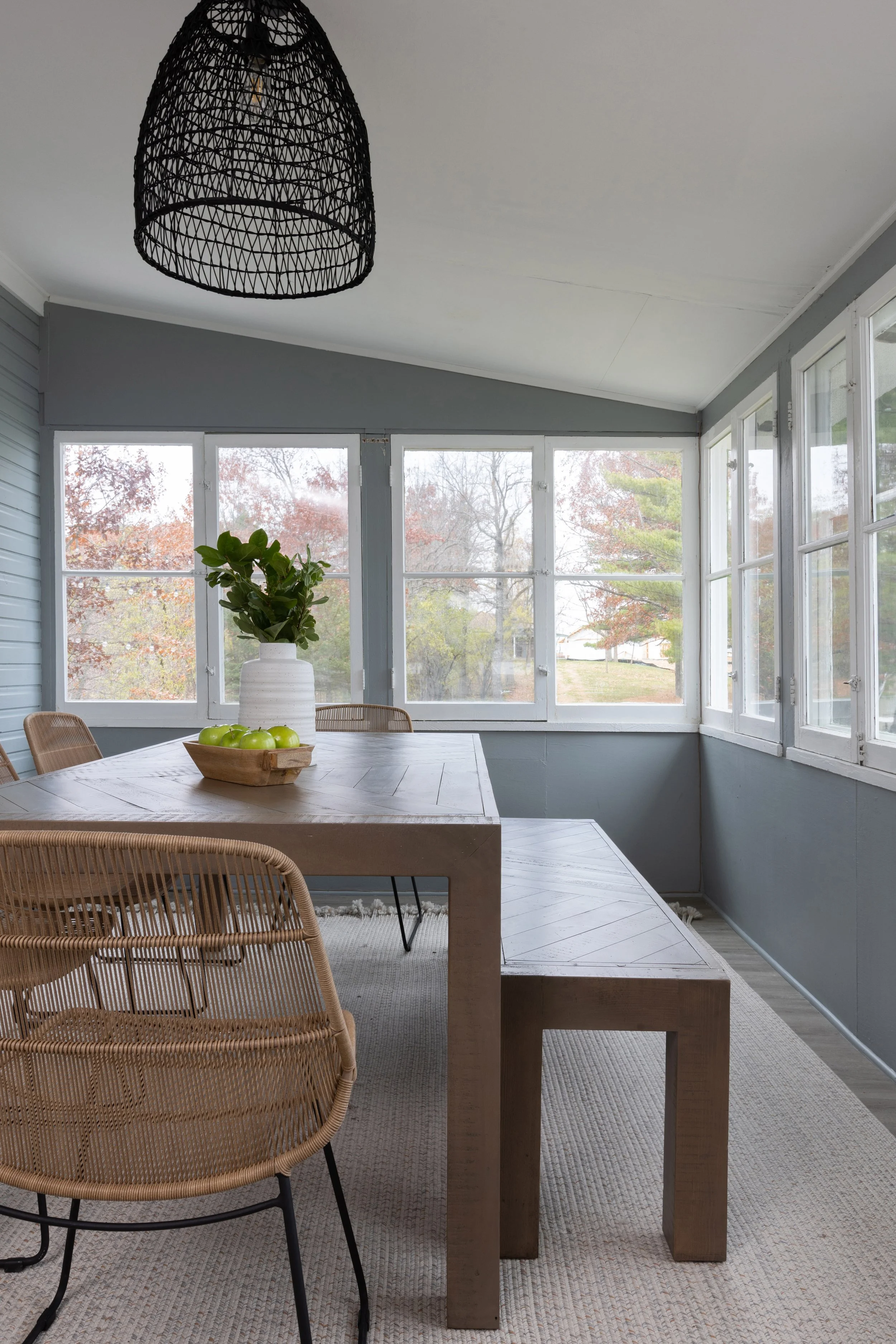 MenzaLakeHouse-6.jpg