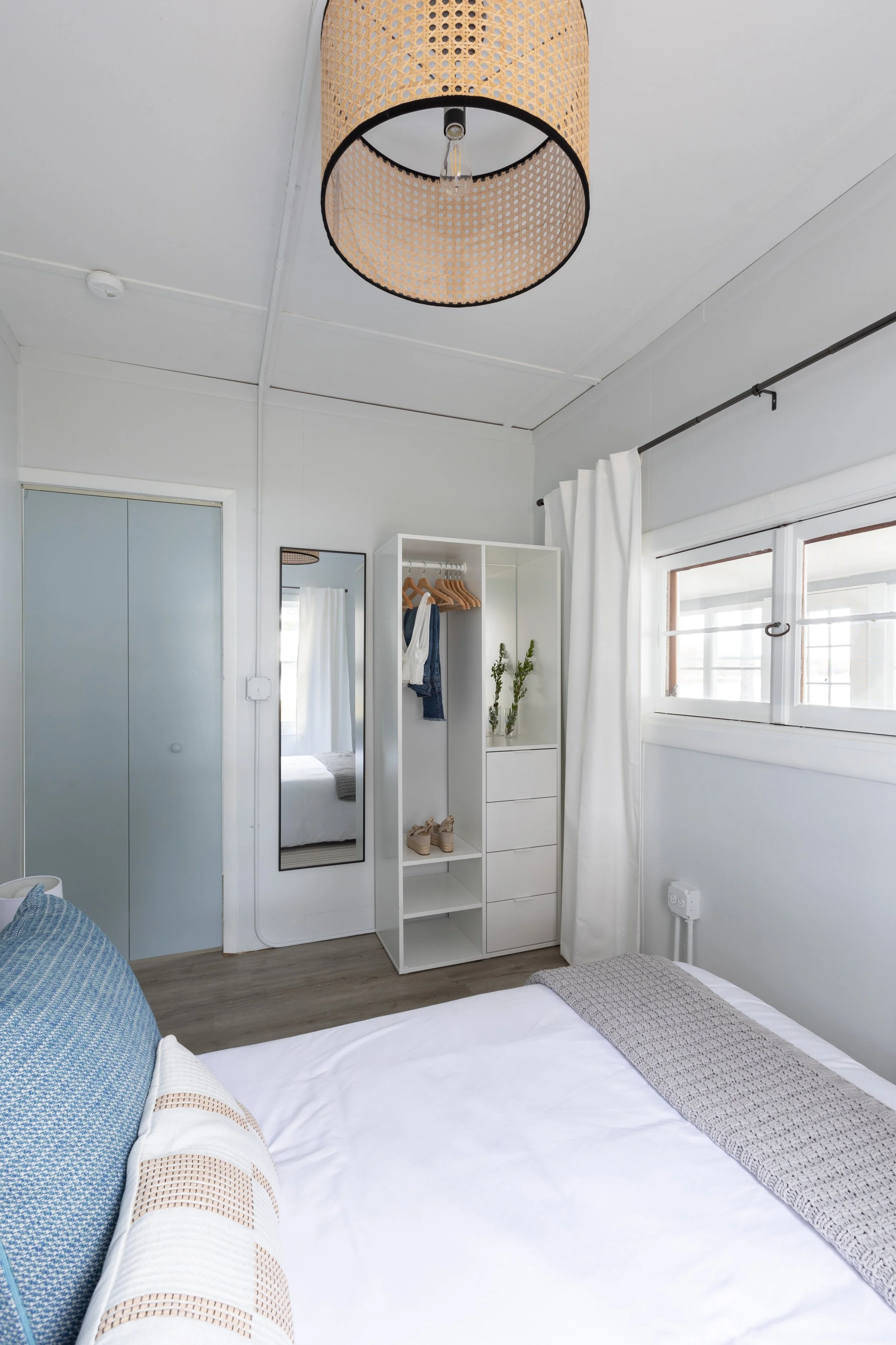 MenzaLakeHouse-36.jpg