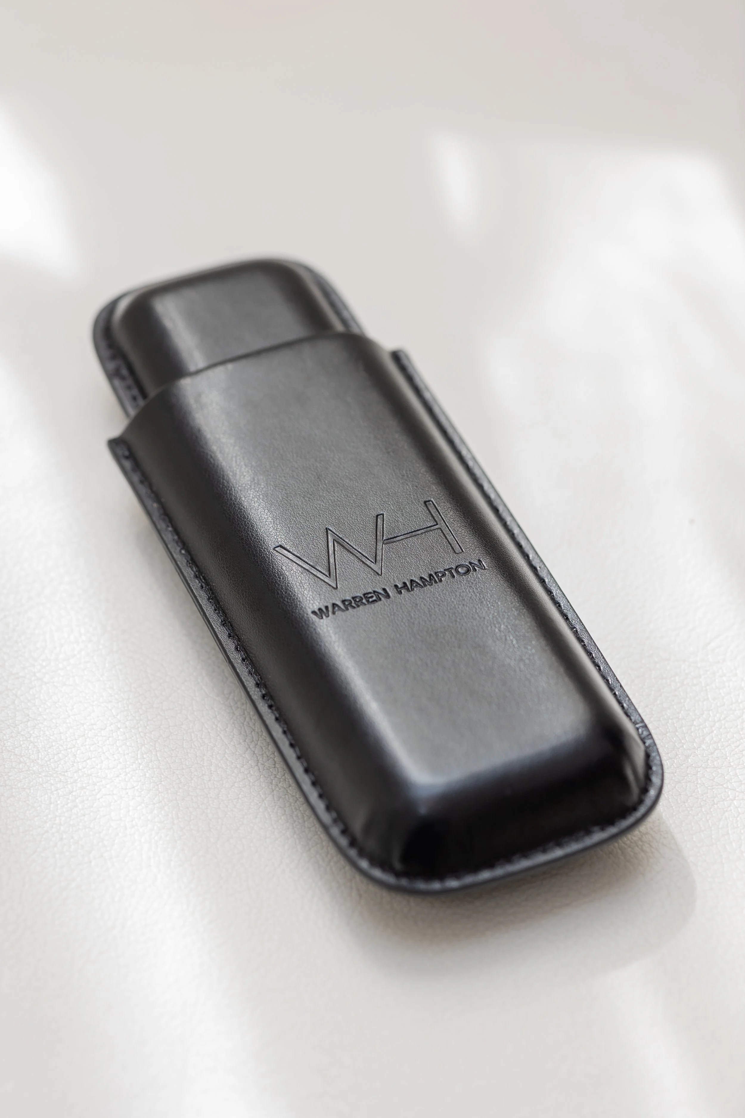 WH CIGAR CASE + CUTTER