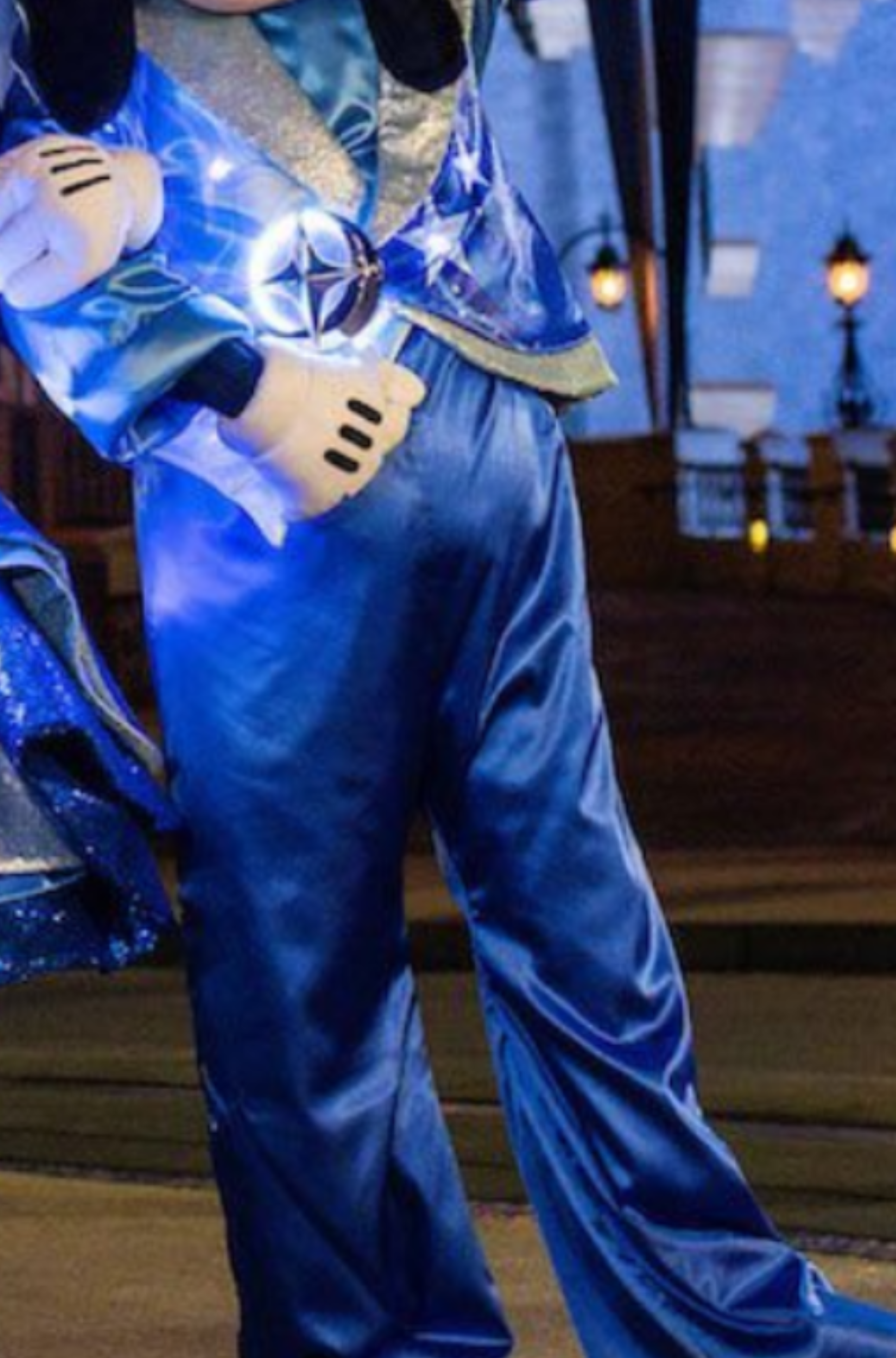 And of course , their best friend in a matching suit, also ready to light up the night. 