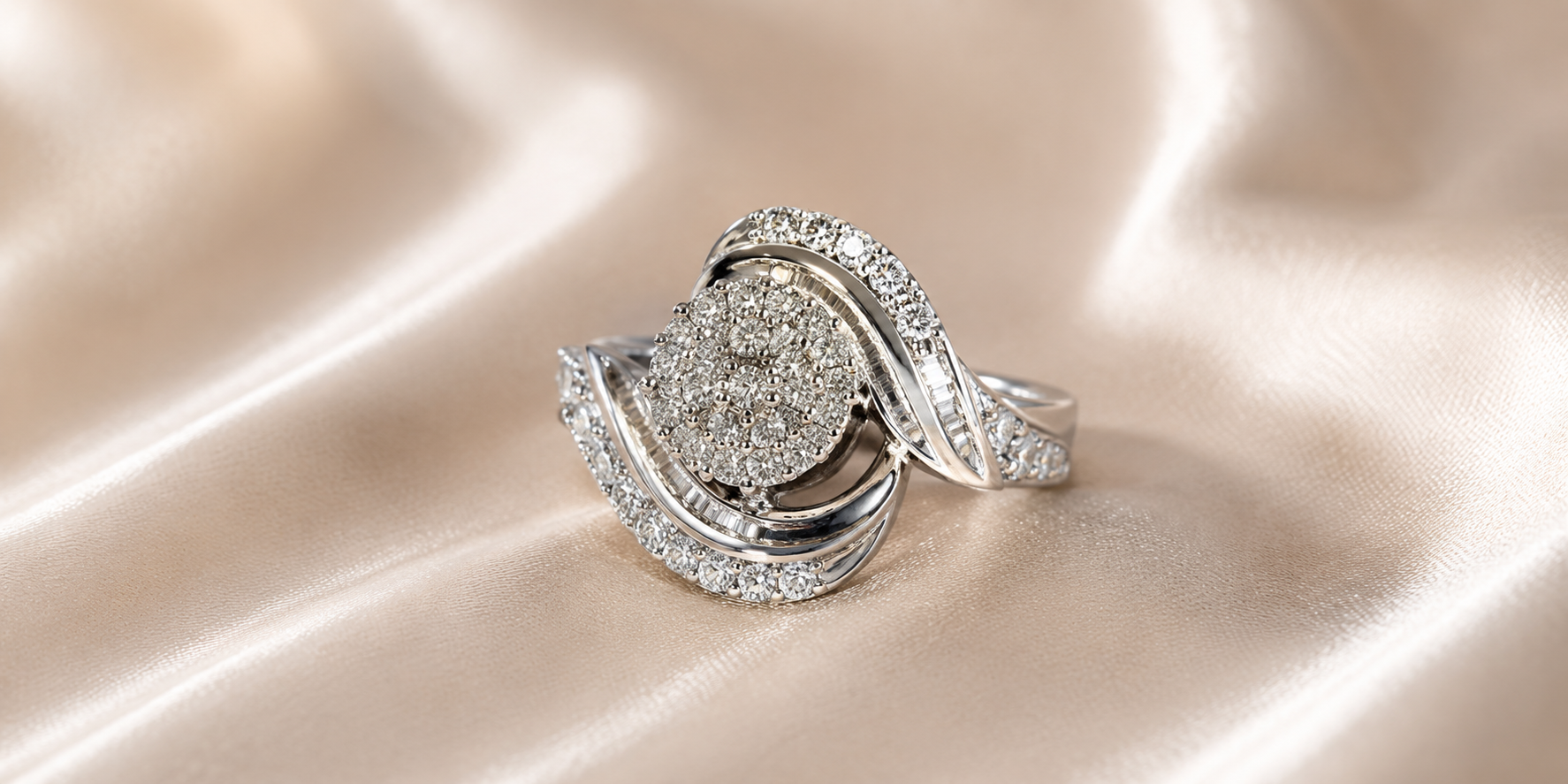 Clouded Elegance Ring
