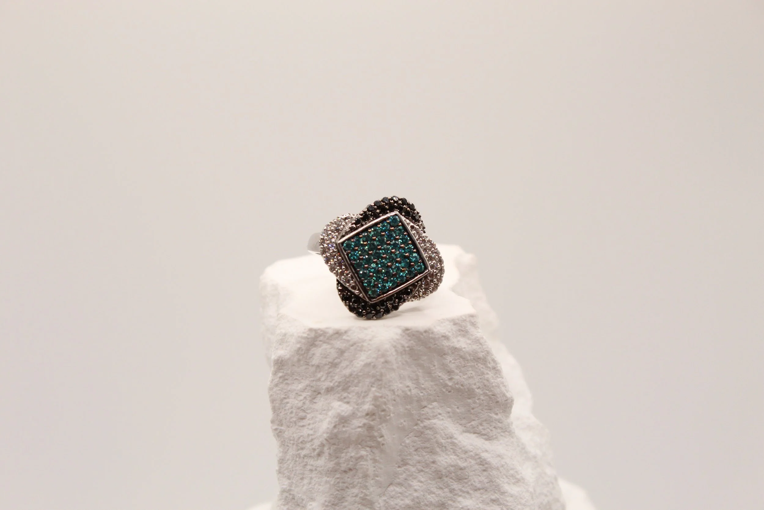 Deep Forest Ring