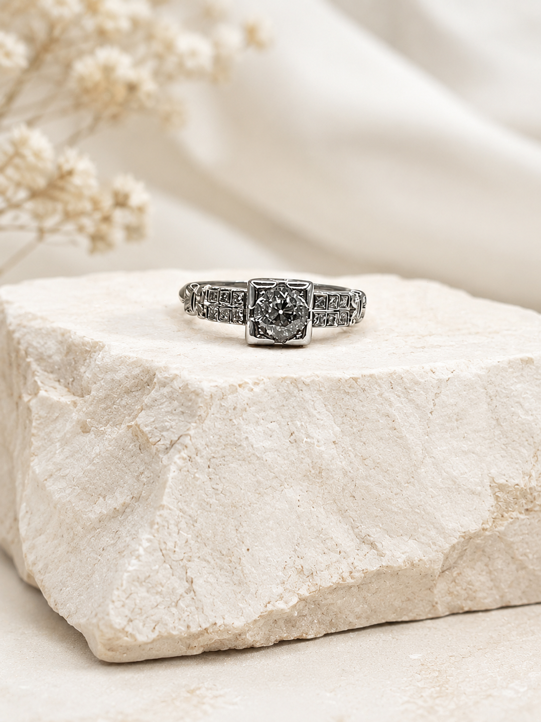 Midnight Frame Ring