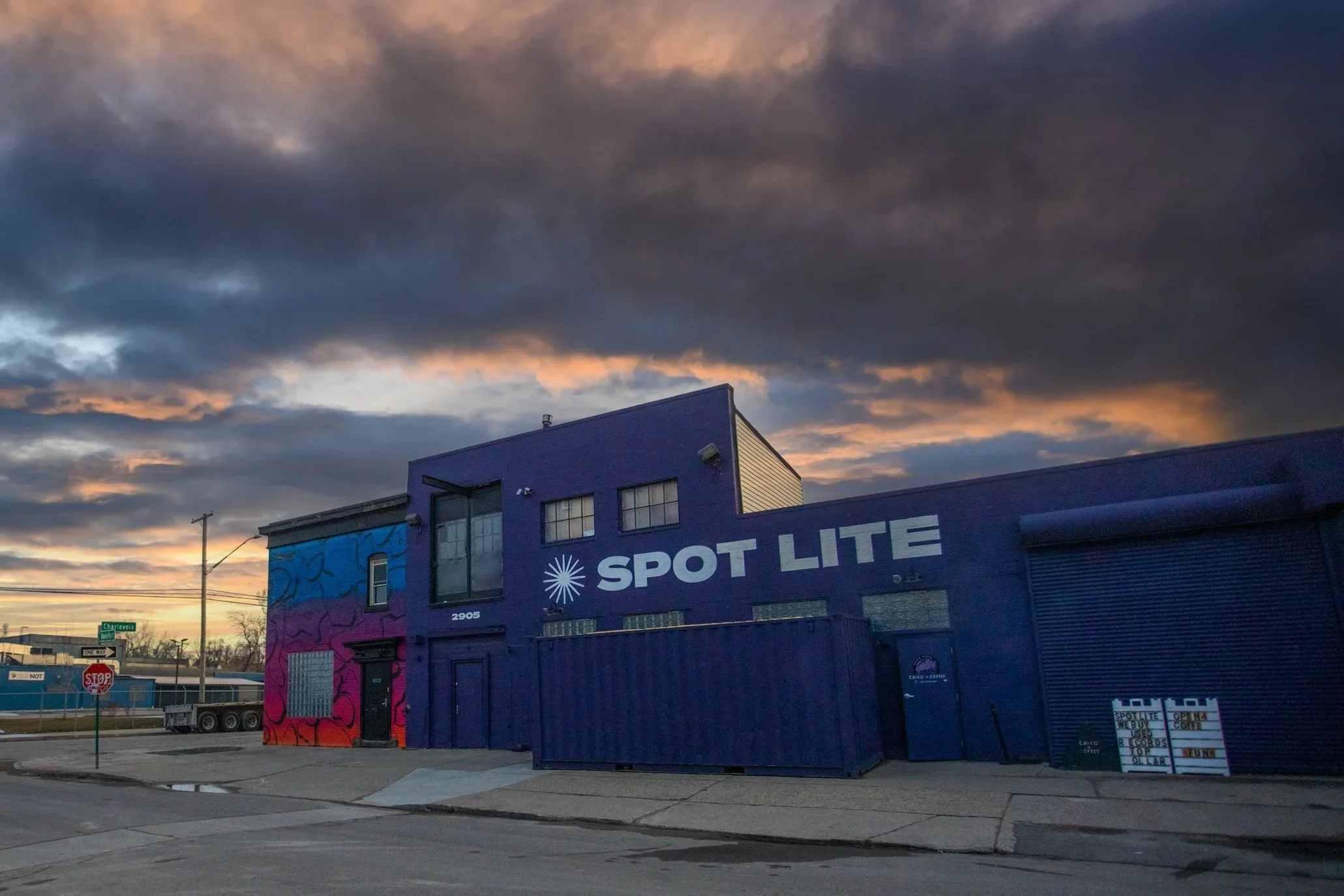SPOTLITEXTERIOR1.webp