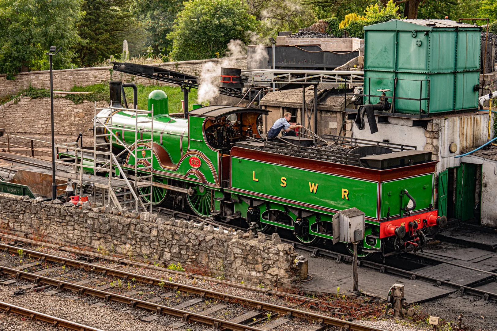 untitled (69 of 186).jpg