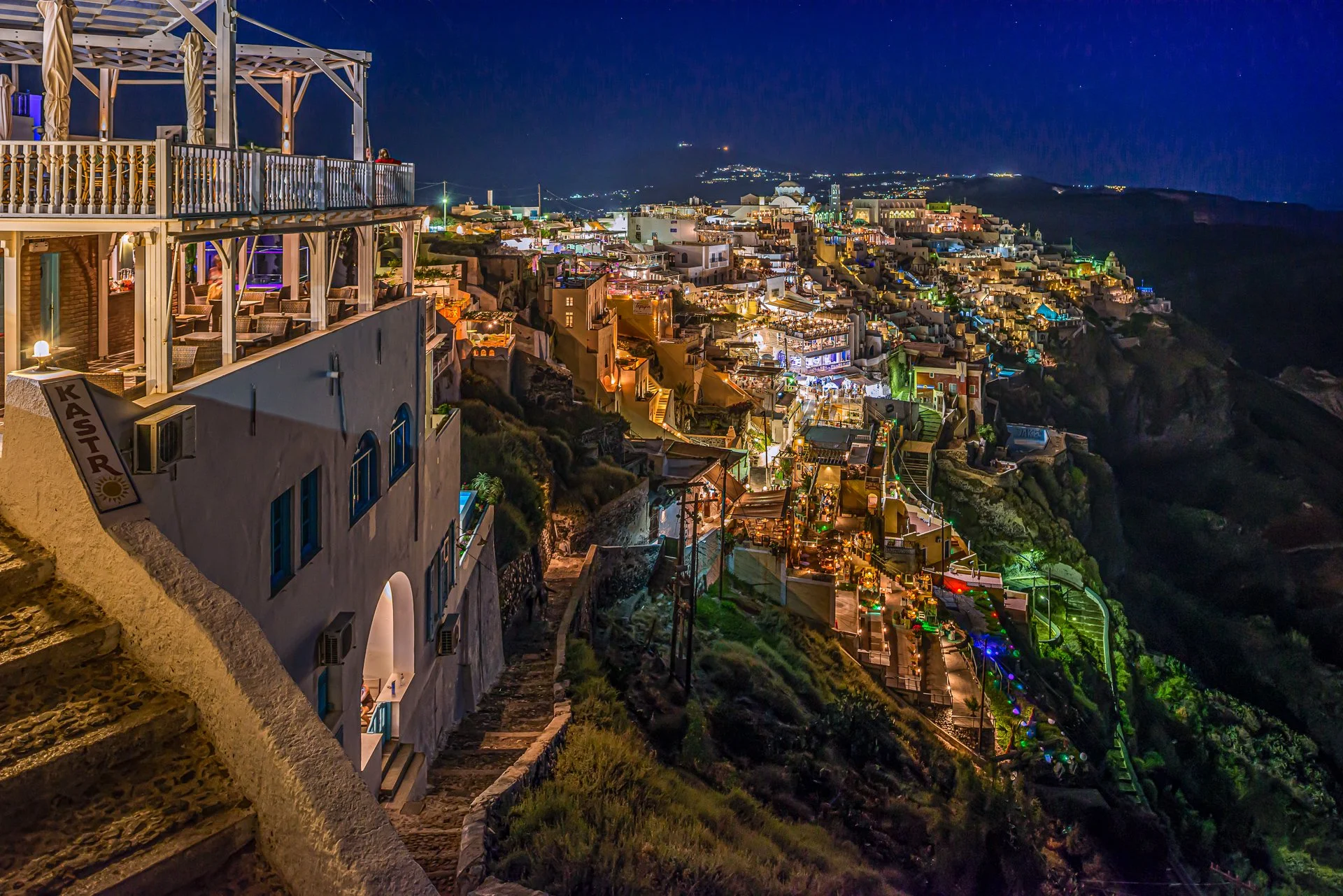 At night Fira and all the towns light up. 