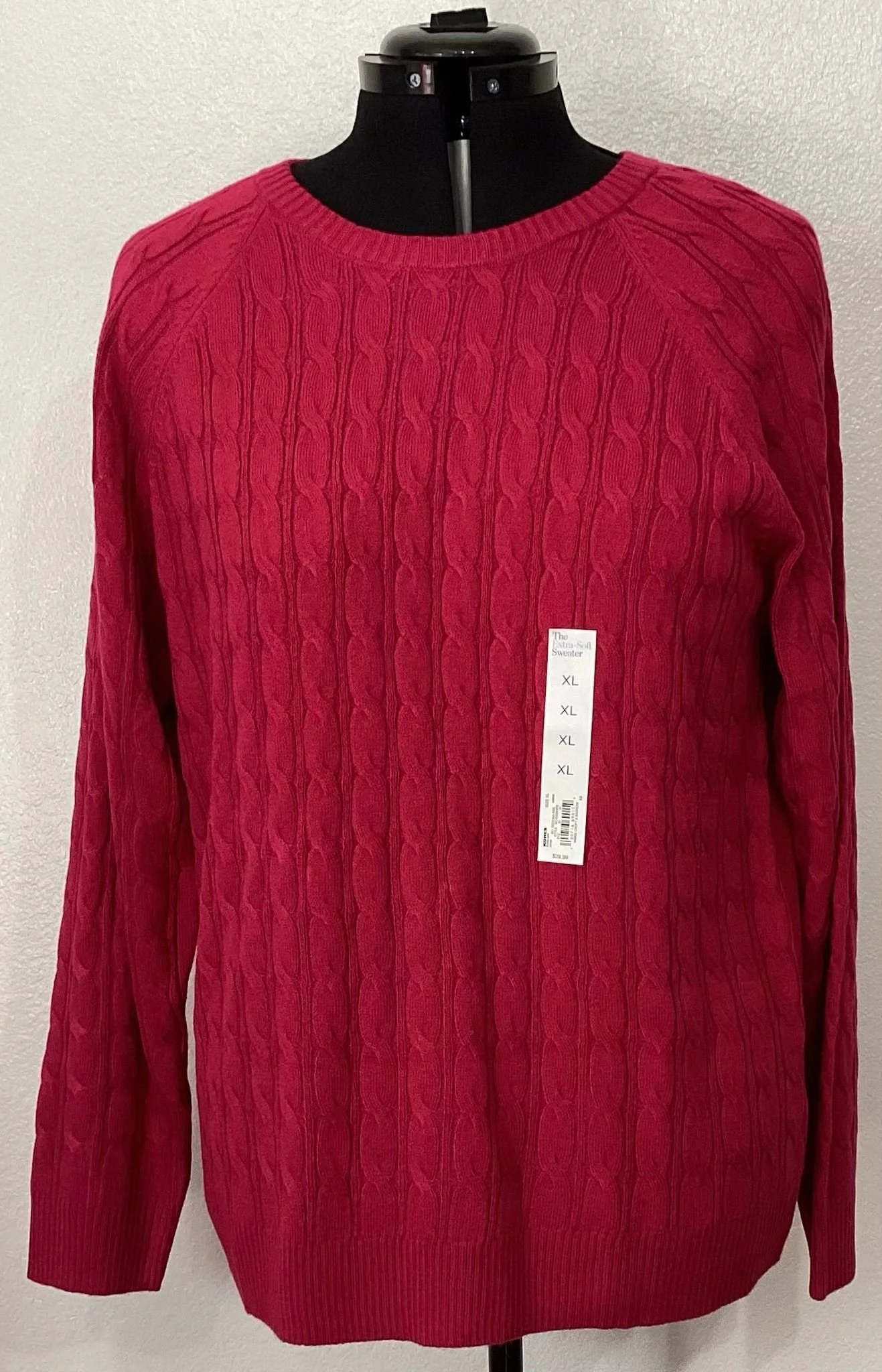 sweater red.jpg