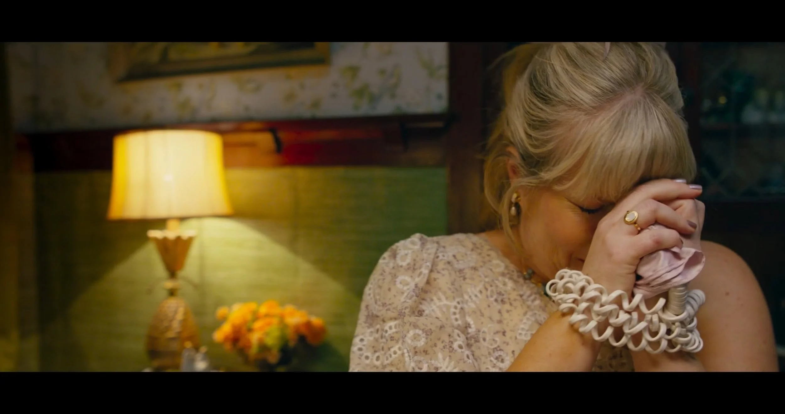 a_bad_romance_still_1.45.16.jpg