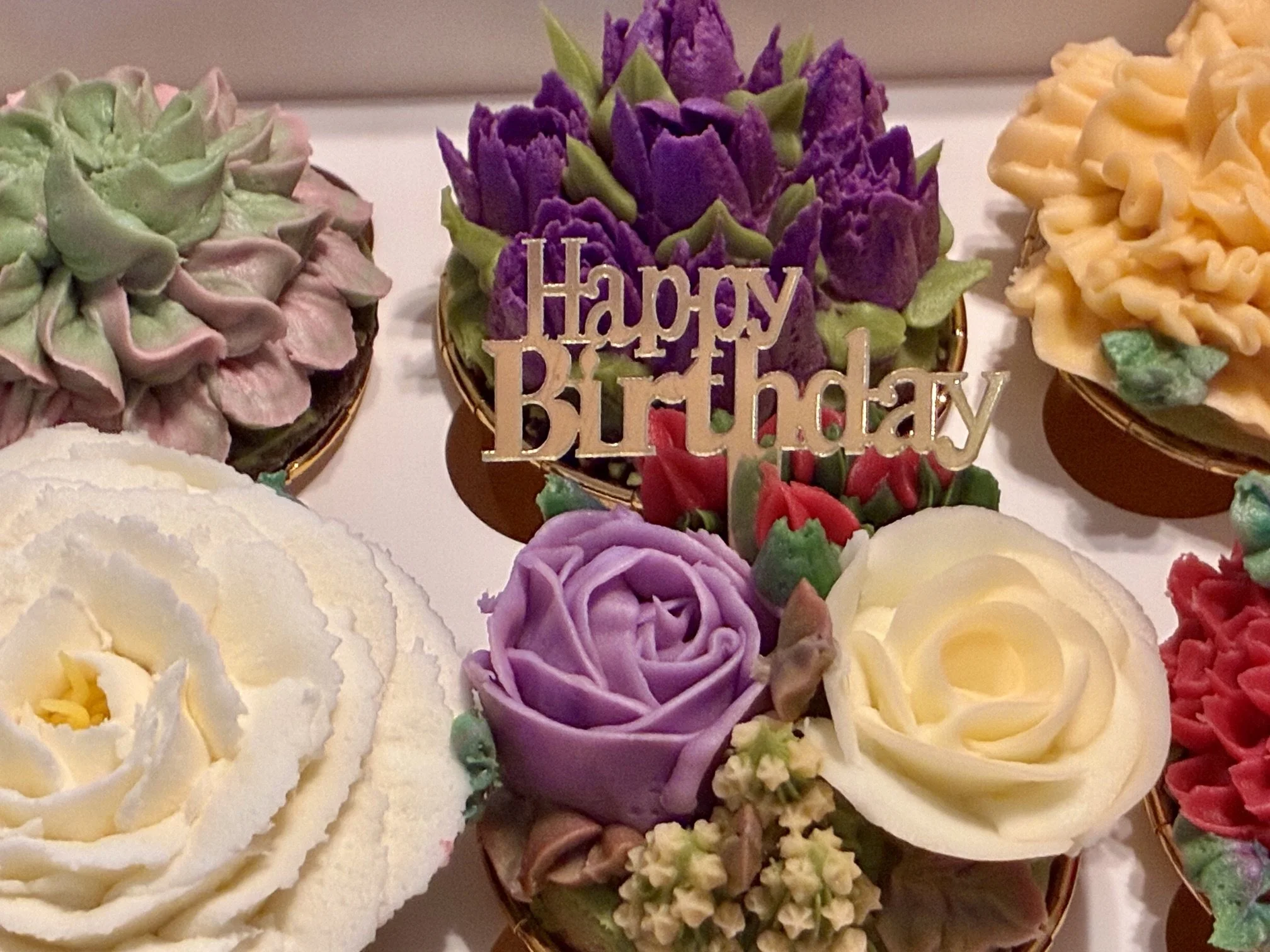 Birthday floral cupcake designs