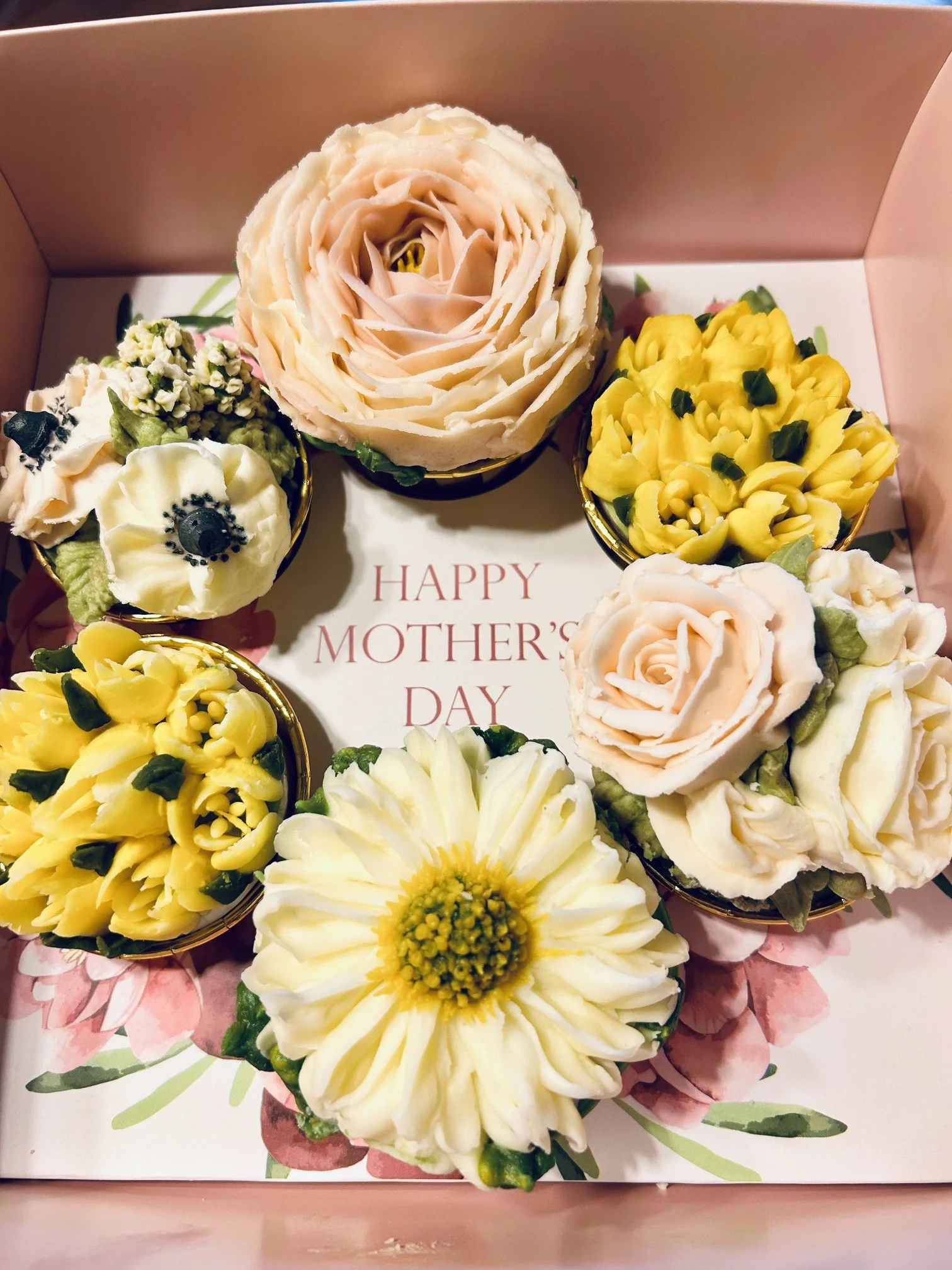 Boxed Floral Cupcakes for Gift