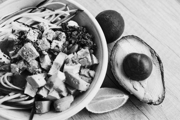Nutrition and Inflammation: Fueling Recovery, Performance and Longevity