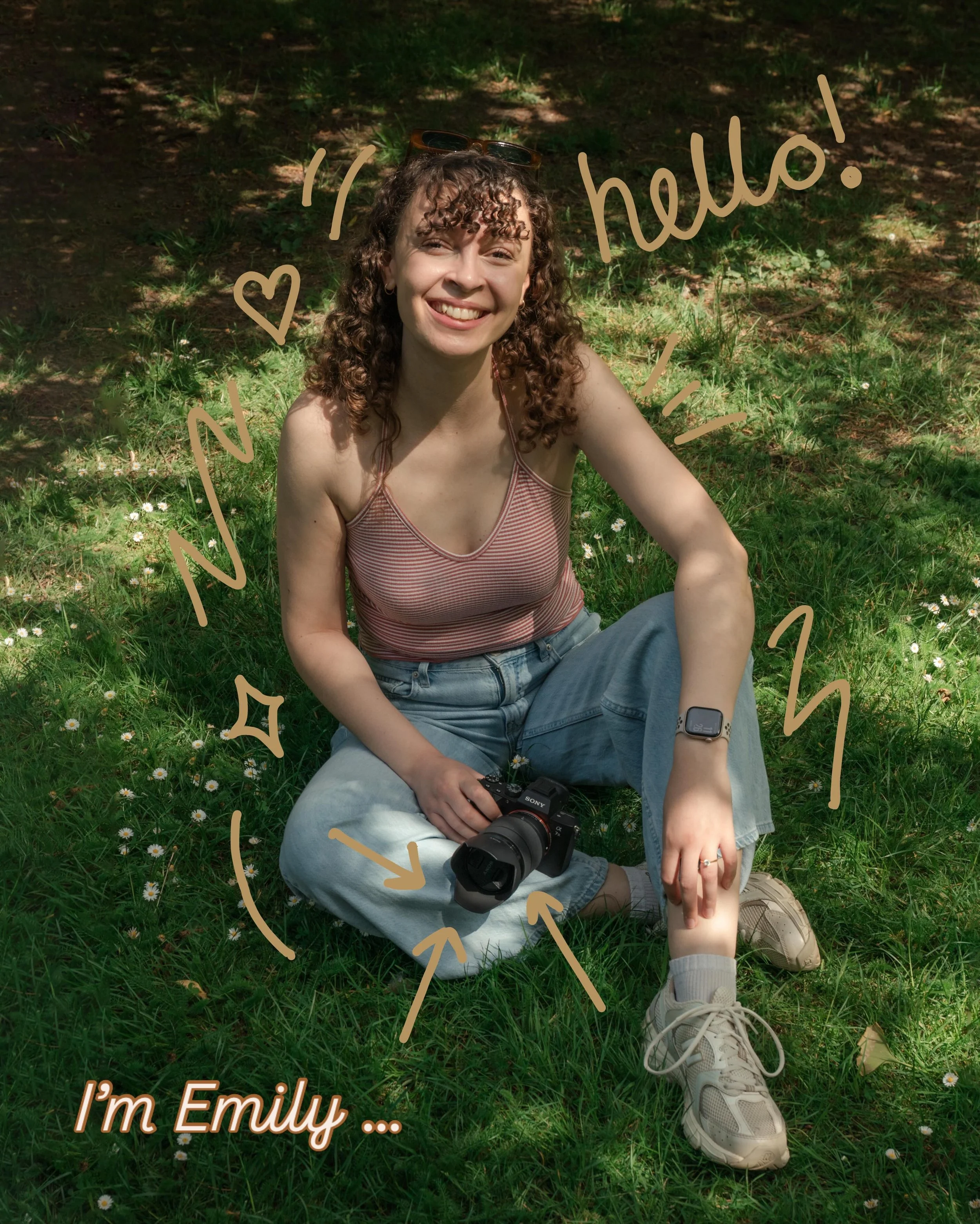 Thought I&rsquo;d properly introduce myself 👋🏼

I&rsquo;m Emily, a newborn and family photographer based in Maidenhead. I spend my days capturing families, tiny newborn details, and all the beautiful family moments that deserve to be remembered for